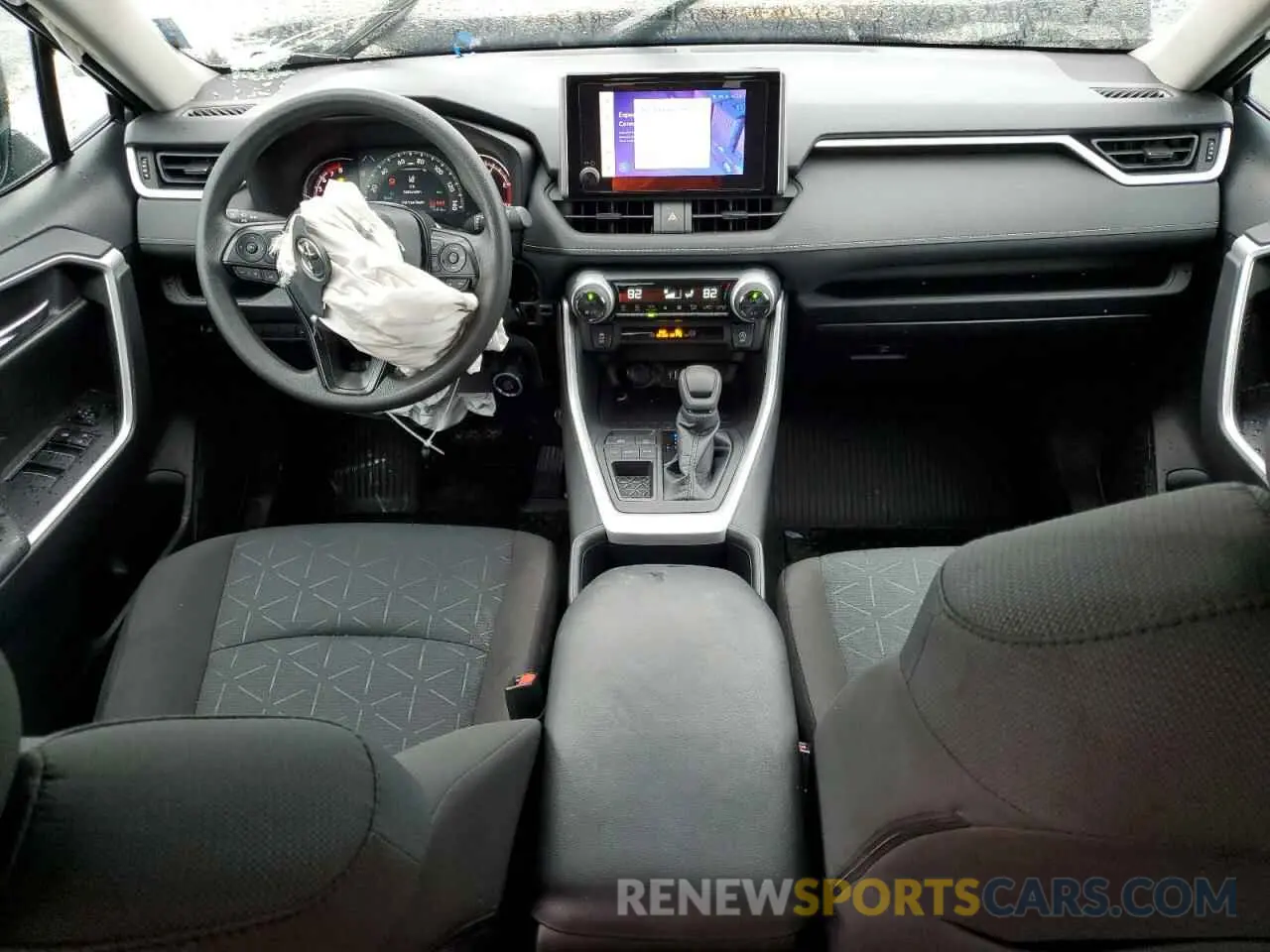 8 Photograph of a damaged car 2T3W1RFV3RW339584 TOYOTA RAV4 2024