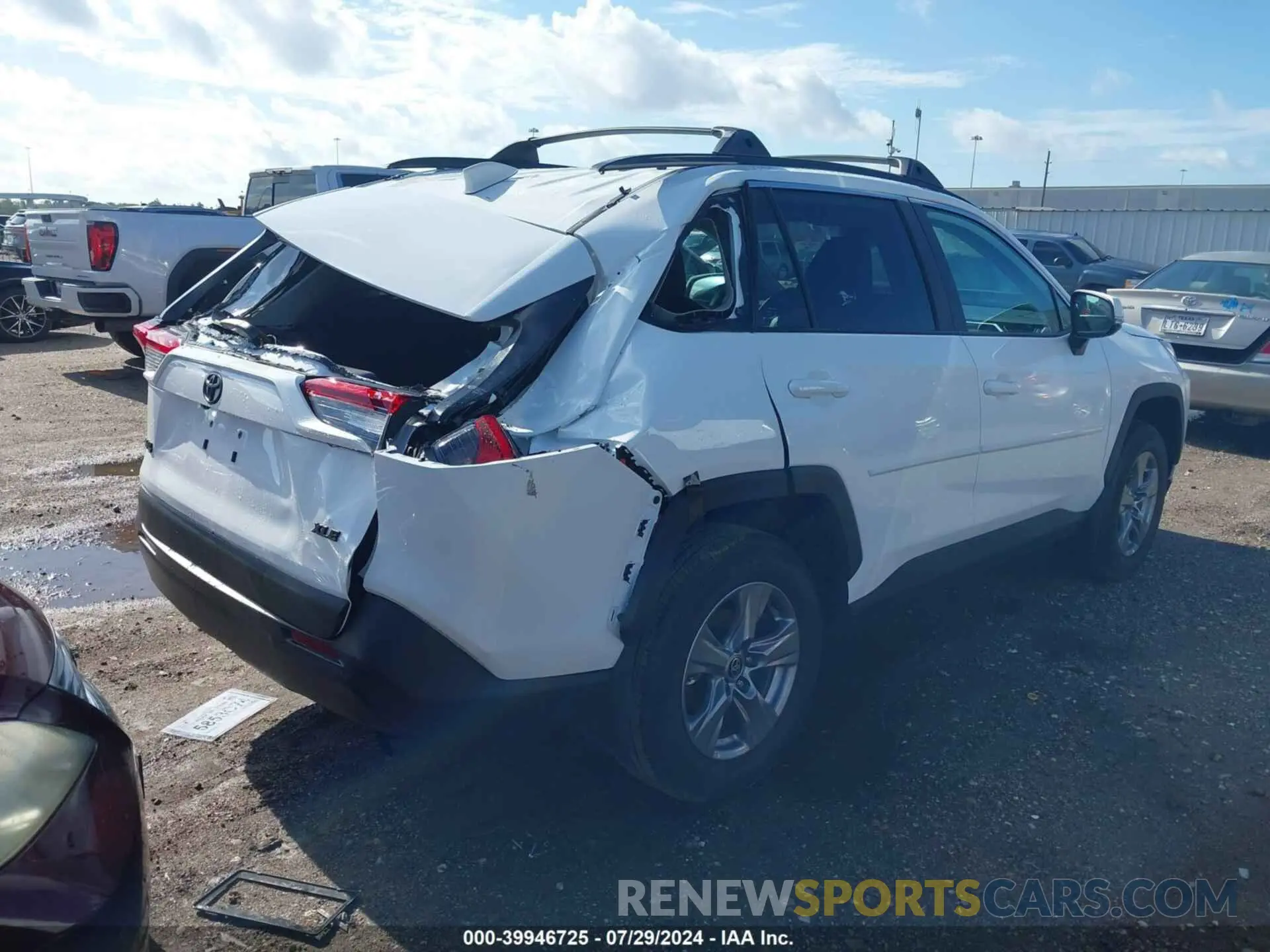 4 Photograph of a damaged car 2T3W1RFV3RW341724 TOYOTA RAV4 2024