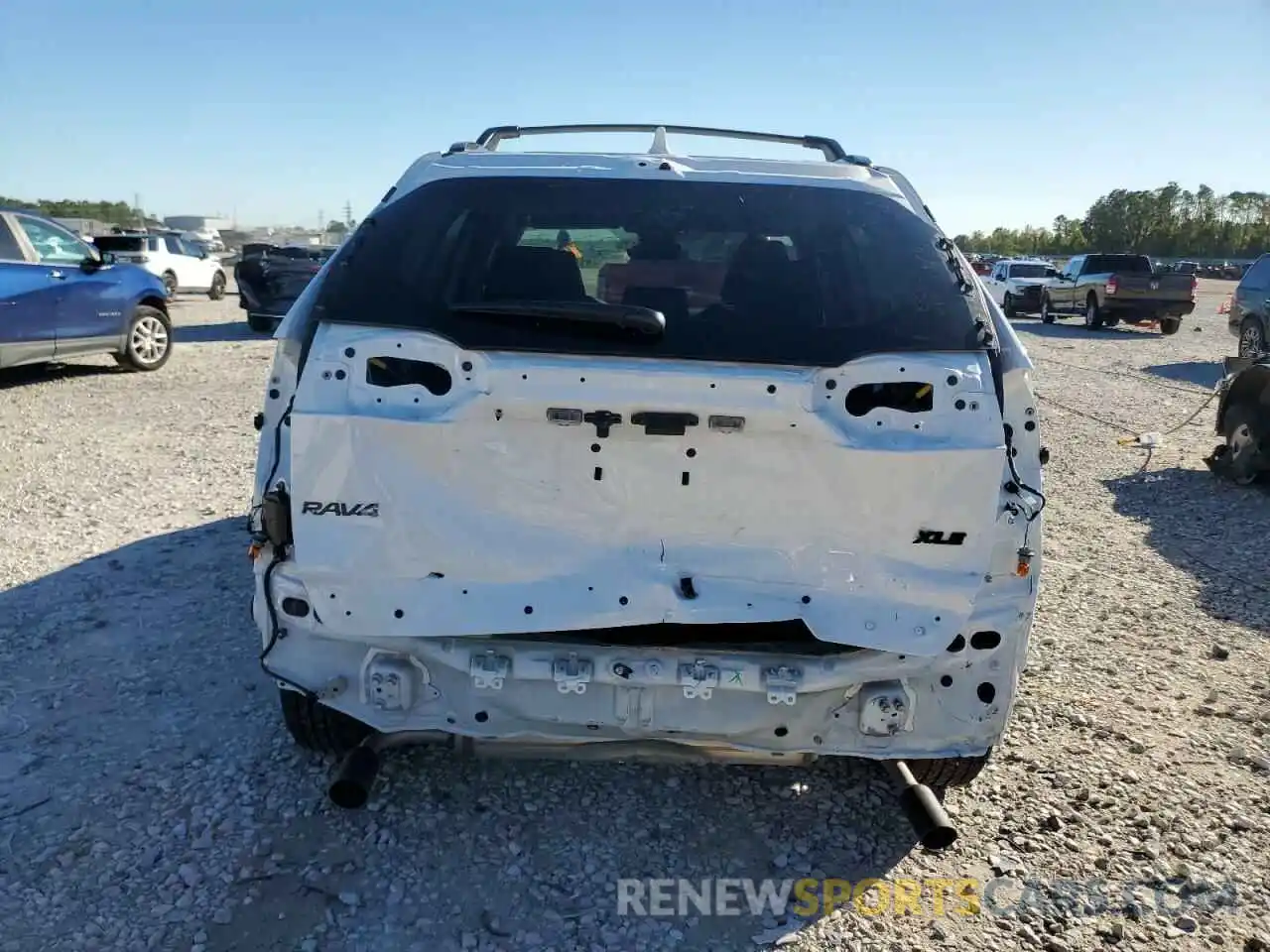 6 Photograph of a damaged car 2T3W1RFV3RW342422 TOYOTA RAV4 2024