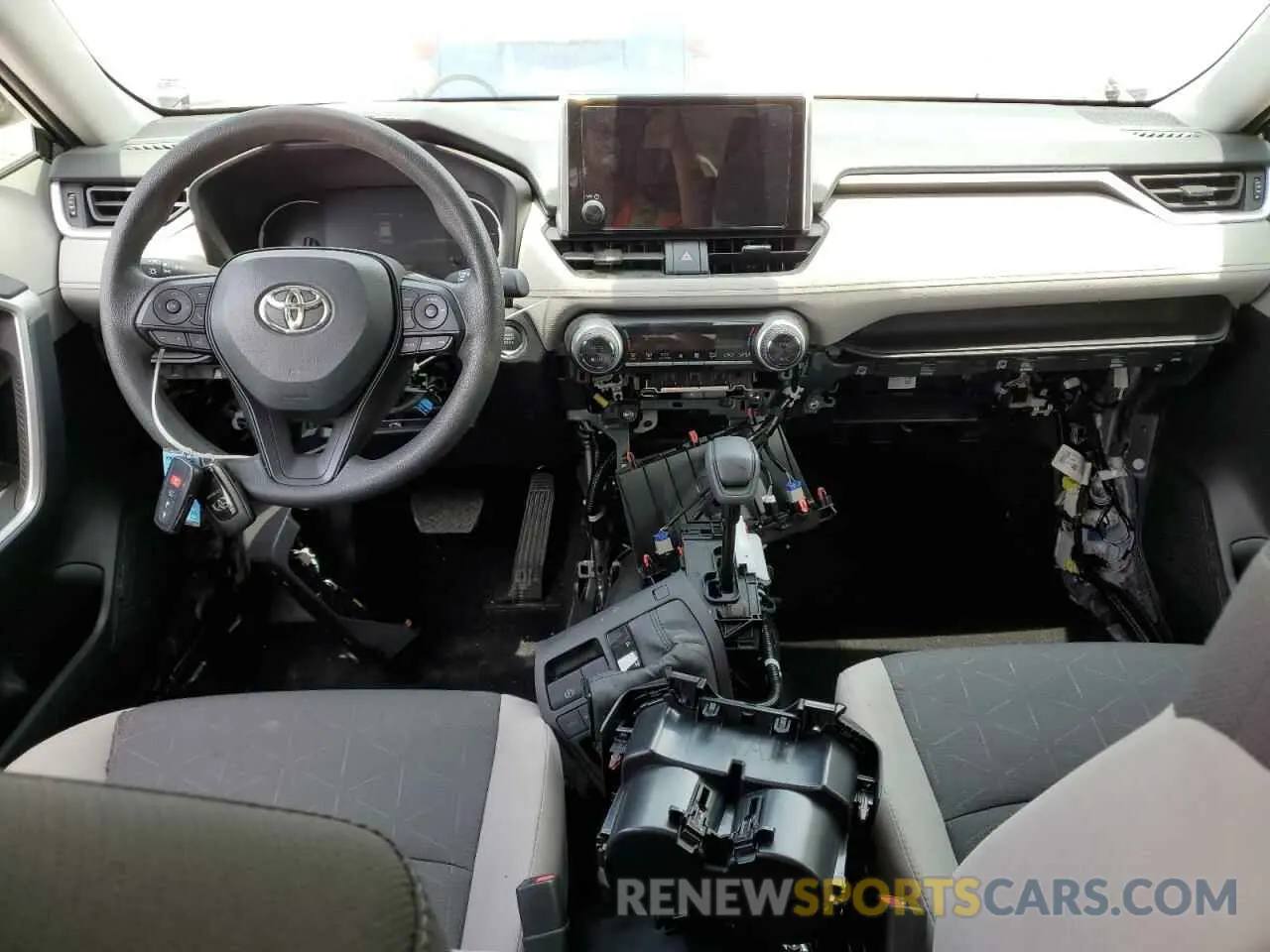 8 Photograph of a damaged car 2T3W1RFV3RW358832 TOYOTA RAV4 2024