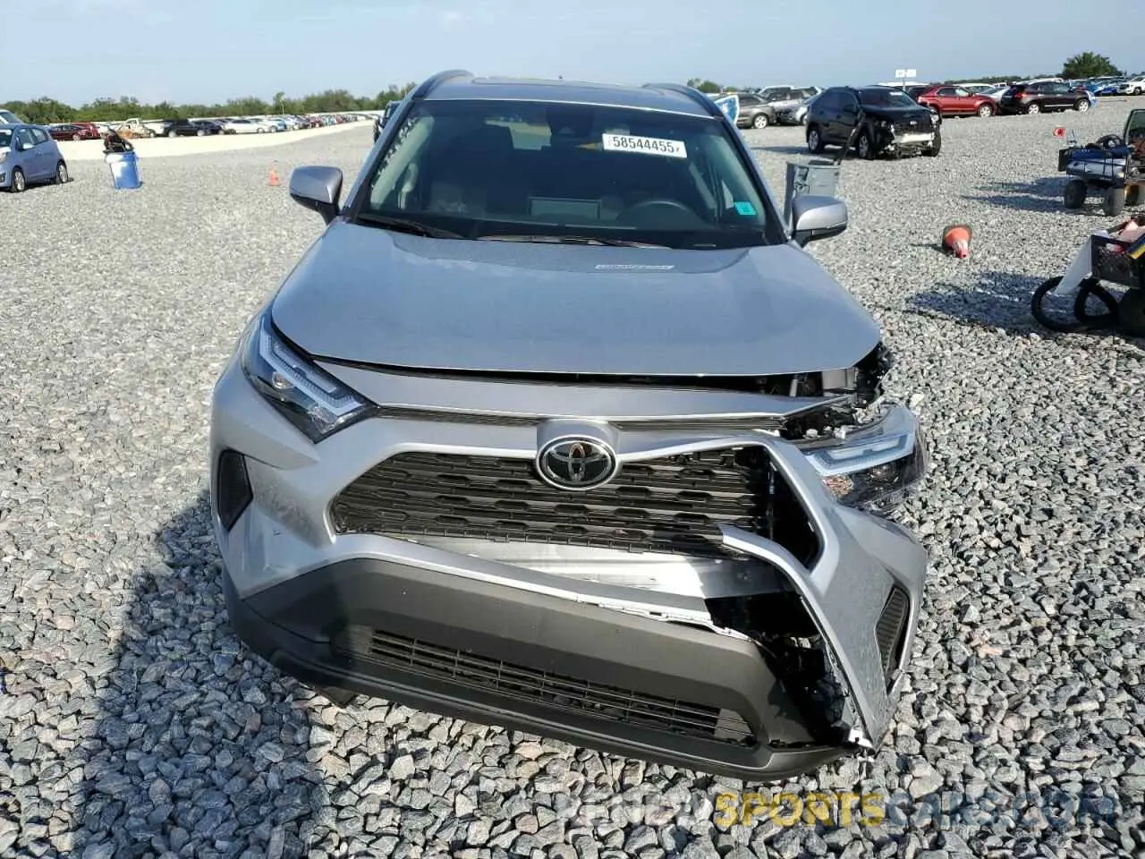 5 Photograph of a damaged car 2T3W1RFV4RC256148 TOYOTA RAV4 2024