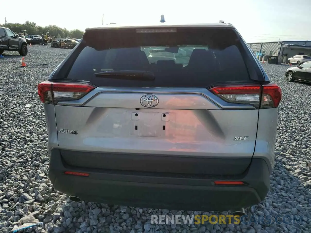 6 Photograph of a damaged car 2T3W1RFV4RC256148 TOYOTA RAV4 2024