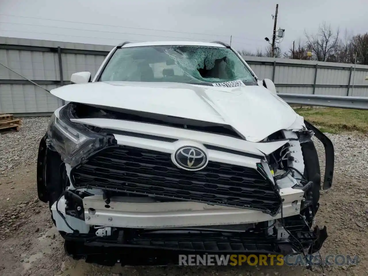 5 Photograph of a damaged car 2T3W1RFV4RC272074 TOYOTA RAV4 2024