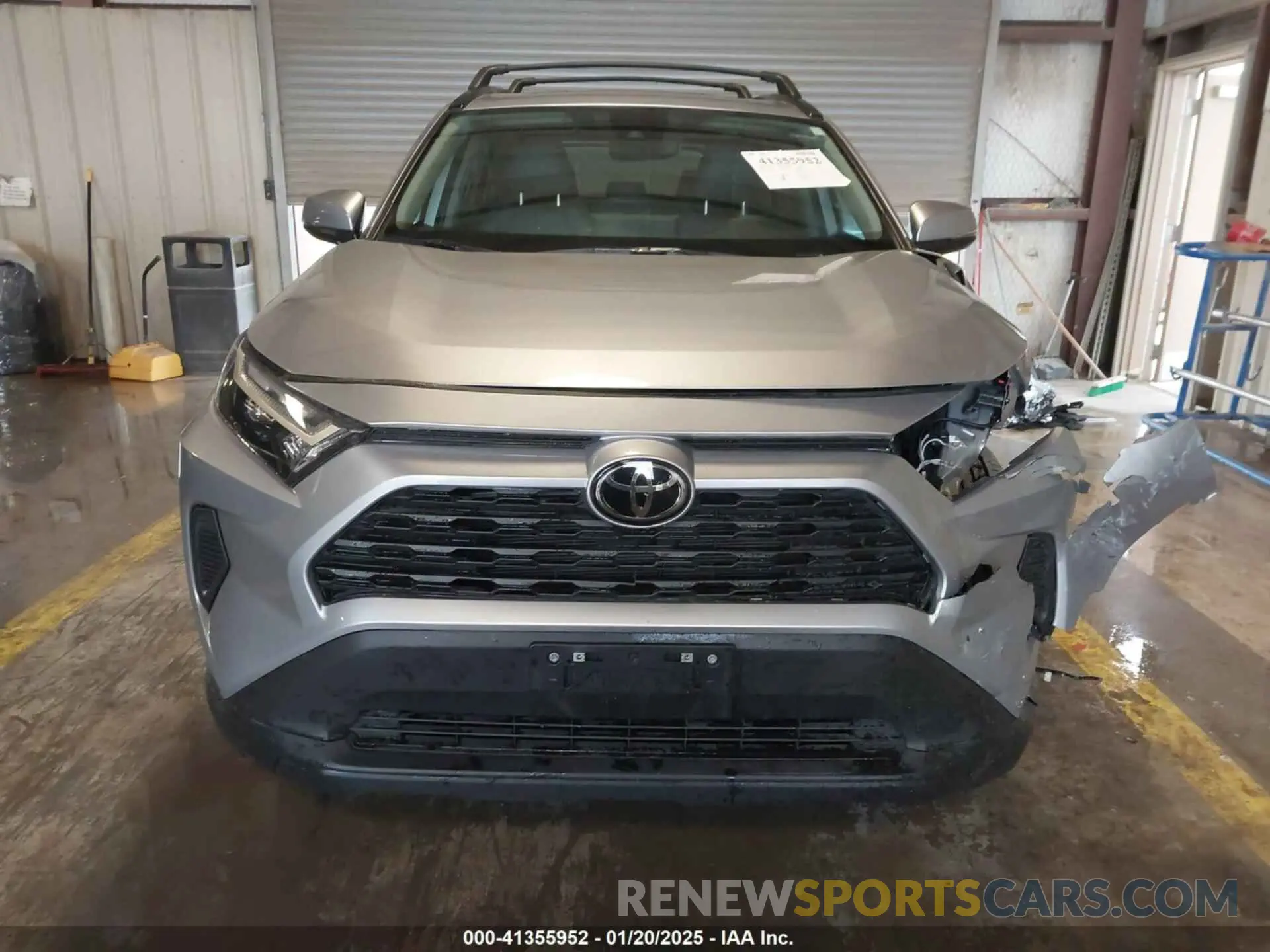 13 Photograph of a damaged car 2T3W1RFV4RC276819 TOYOTA RAV4 2024