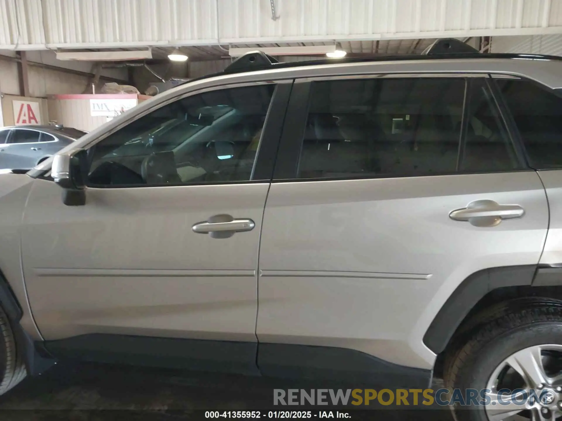 15 Photograph of a damaged car 2T3W1RFV4RC276819 TOYOTA RAV4 2024