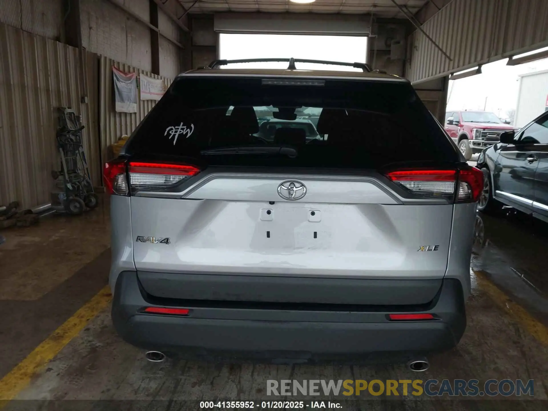 17 Photograph of a damaged car 2T3W1RFV4RC276819 TOYOTA RAV4 2024