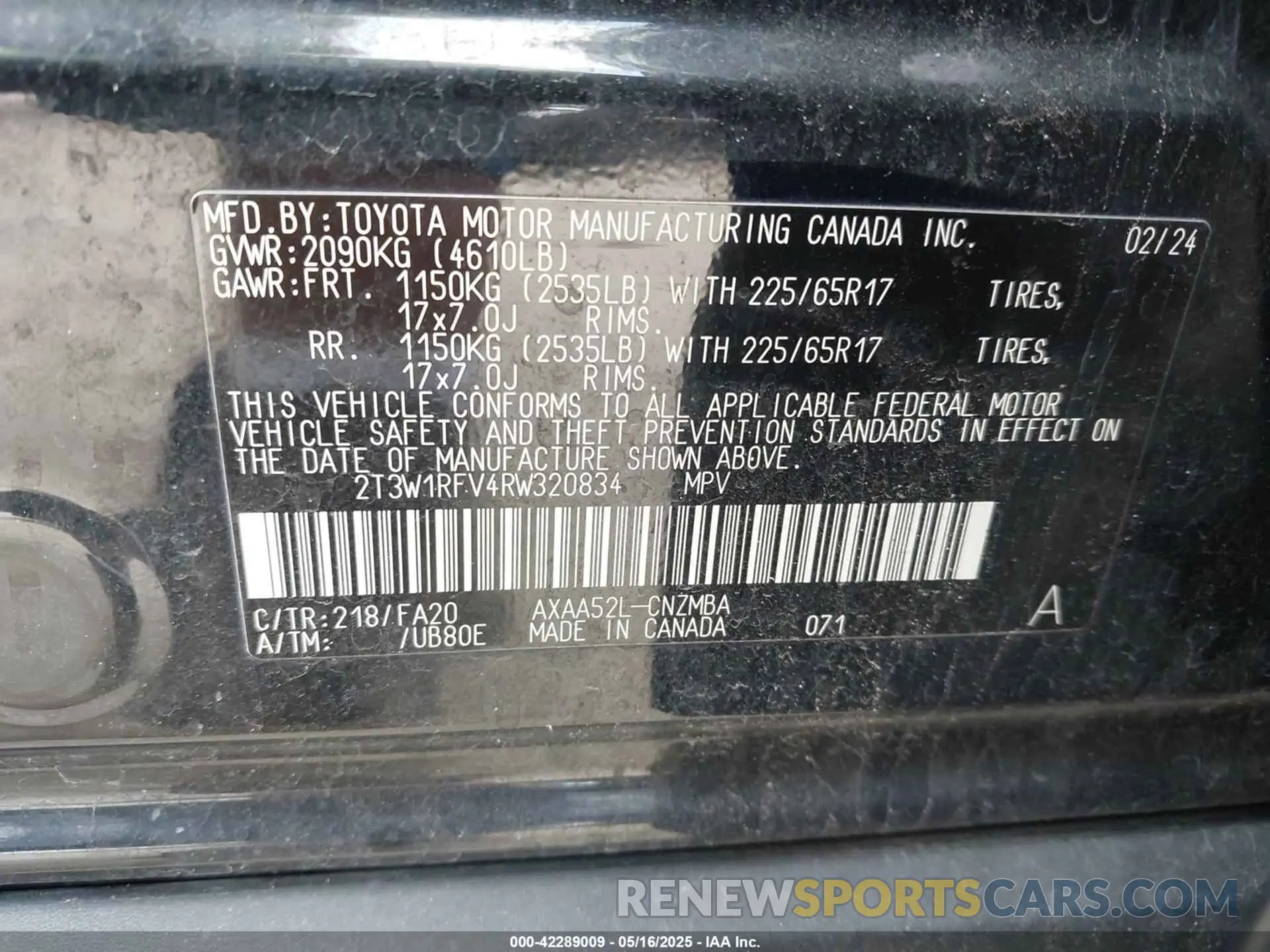 9 Photograph of a damaged car 2T3W1RFV4RW320834 TOYOTA RAV4 2024