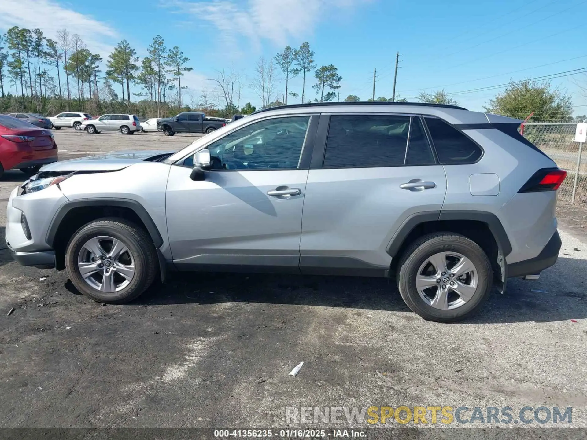 14 Photograph of a damaged car 2T3W1RFV4RW343367 TOYOTA RAV4 2024