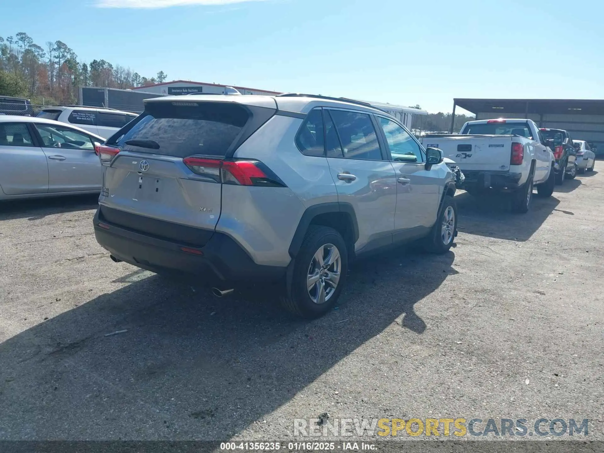 4 Photograph of a damaged car 2T3W1RFV4RW343367 TOYOTA RAV4 2024