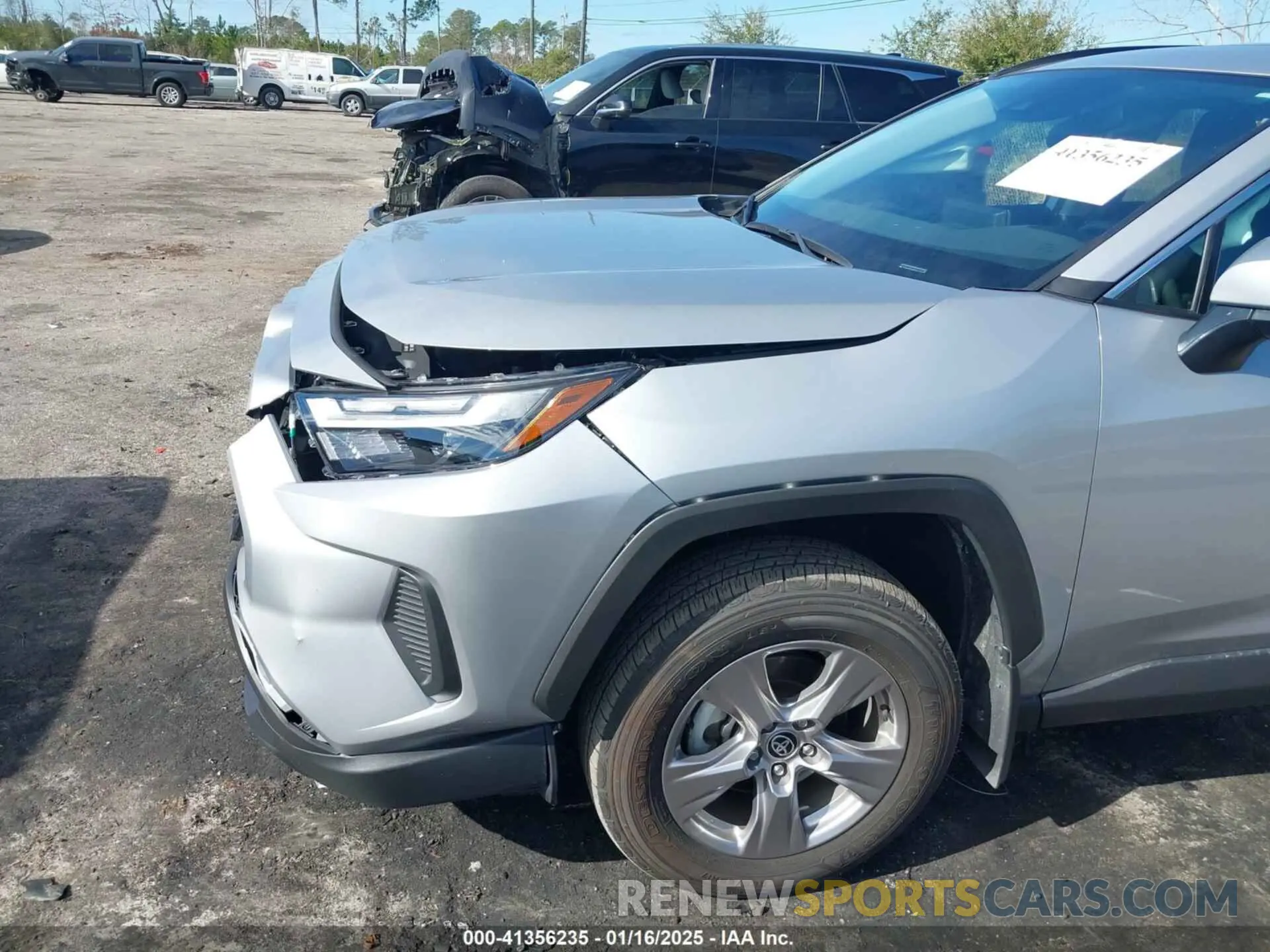 6 Photograph of a damaged car 2T3W1RFV4RW343367 TOYOTA RAV4 2024