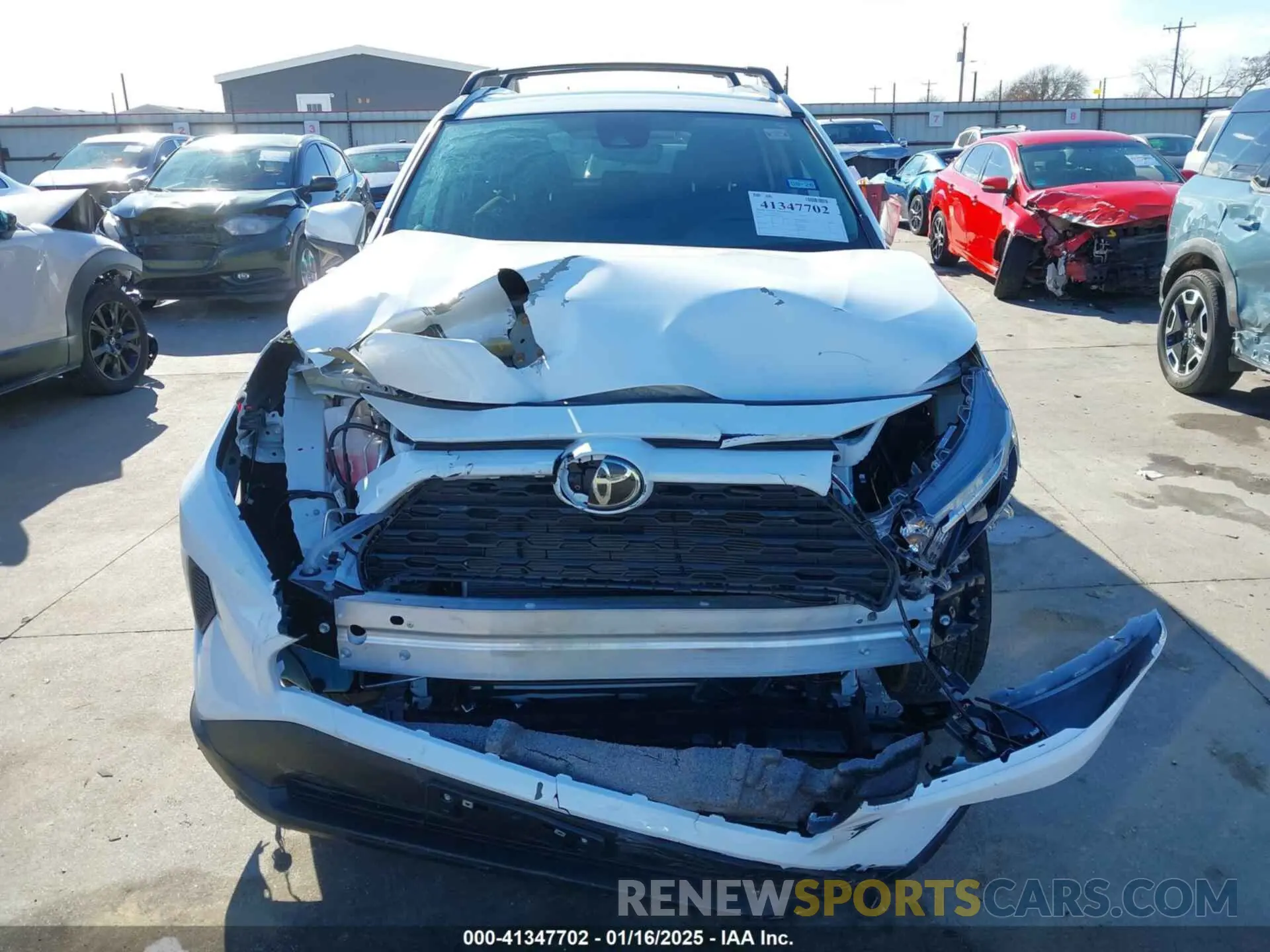 12 Photograph of a damaged car 2T3W1RFV4RW350304 TOYOTA RAV4 2024