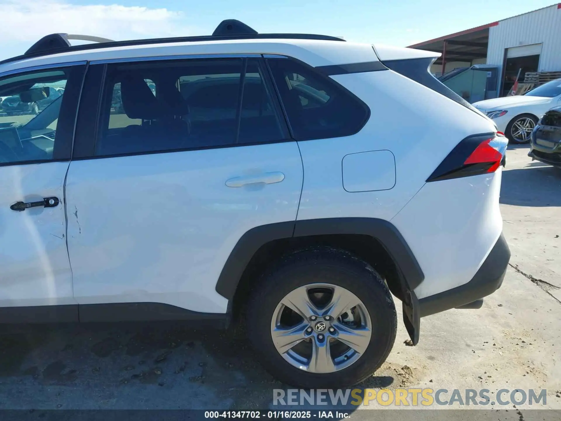 19 Photograph of a damaged car 2T3W1RFV4RW350304 TOYOTA RAV4 2024