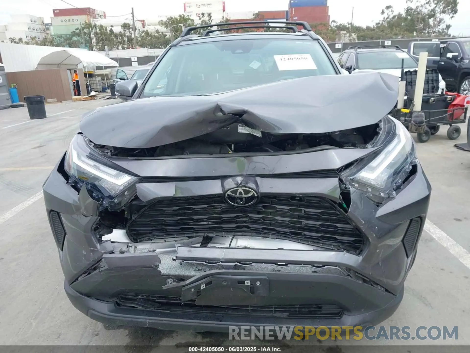 12 Photograph of a damaged car 2T3W1RFV5RC262461 TOYOTA RAV4 2024