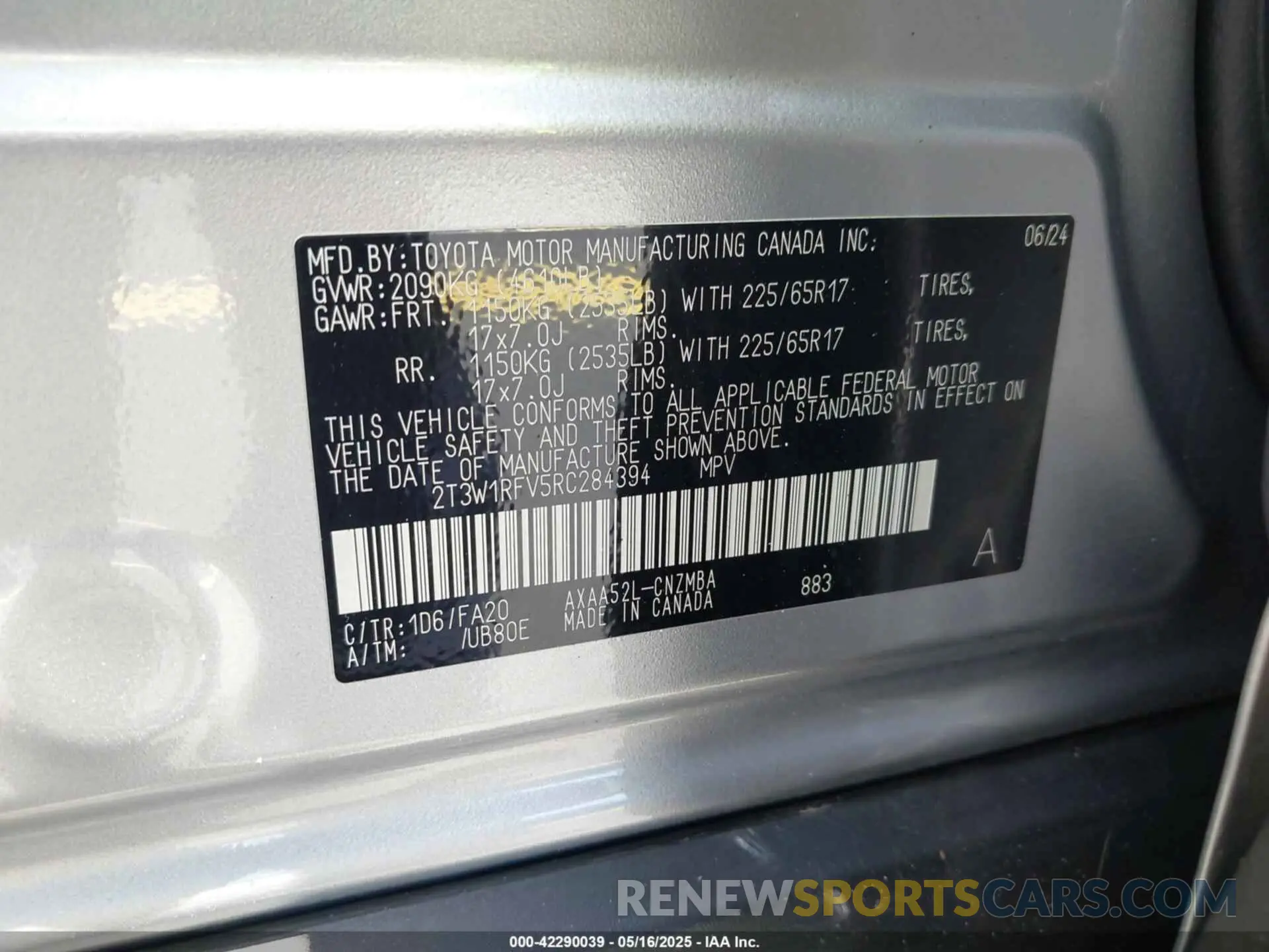 9 Photograph of a damaged car 2T3W1RFV5RC284394 TOYOTA RAV4 2024