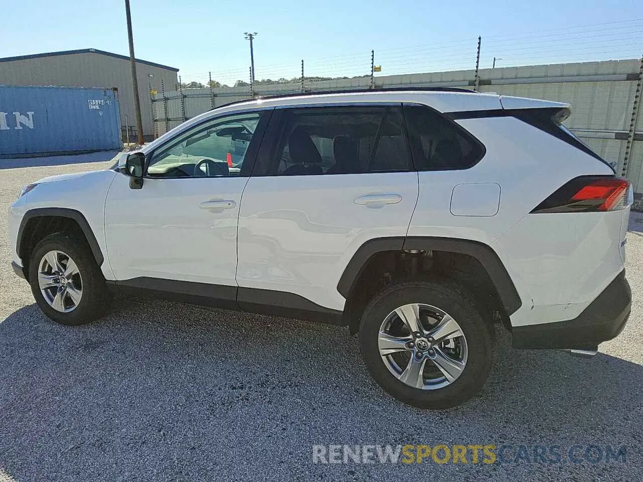 2 Photograph of a damaged car 2T3W1RFV5RC290597 TOYOTA RAV4 2024