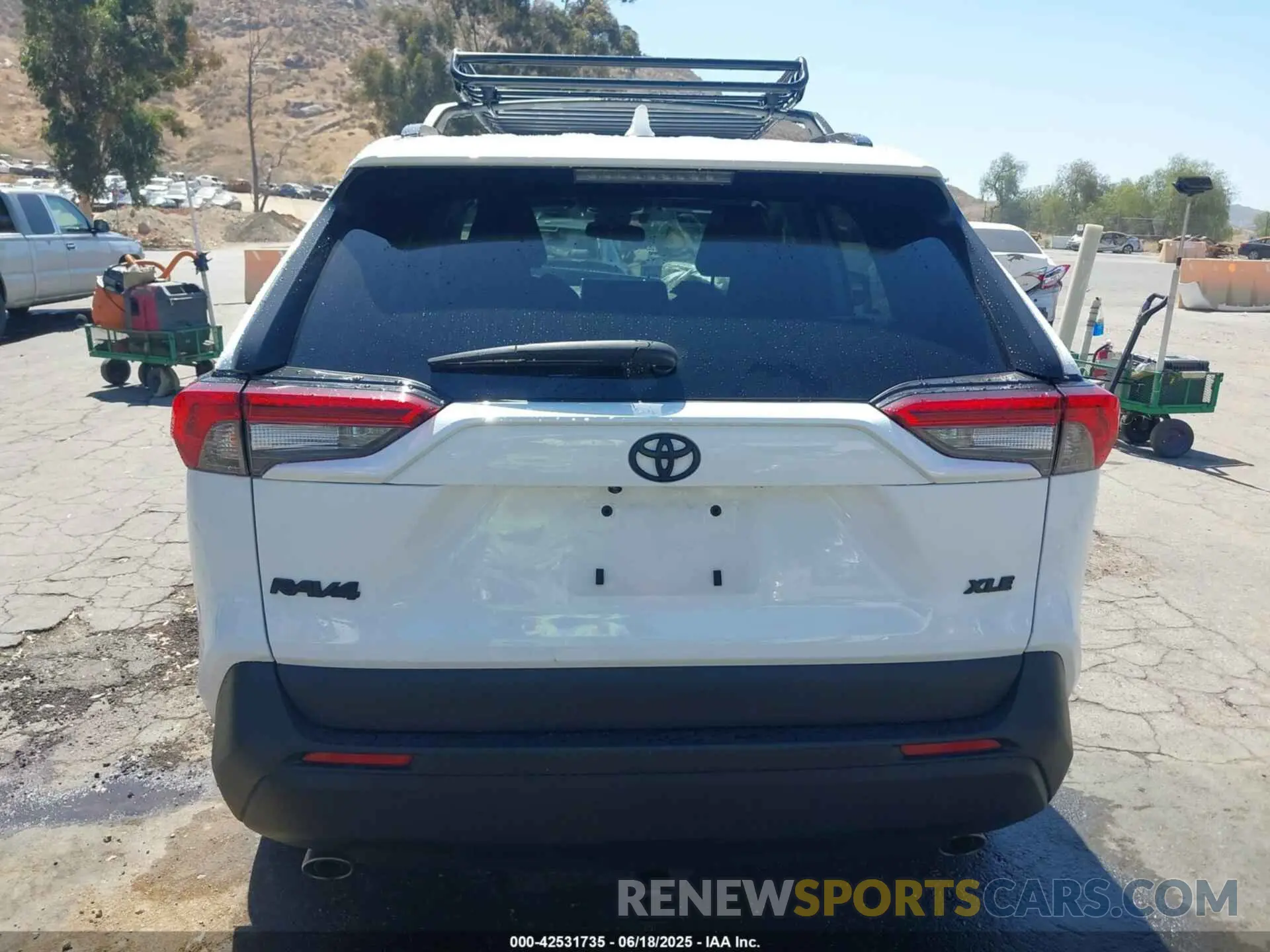 16 Photograph of a damaged car 2T3W1RFV5RW304139 TOYOTA RAV4 2024