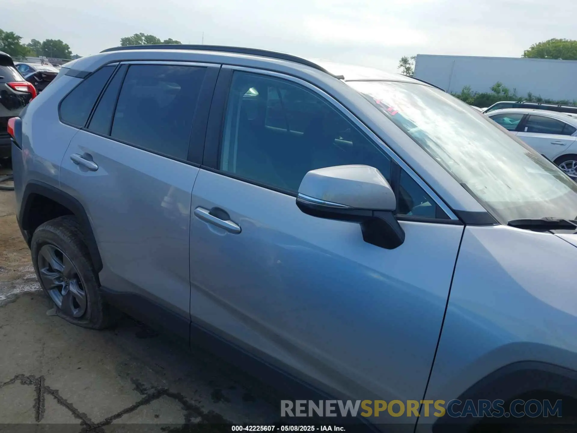 13 Photograph of a damaged car 2T3W1RFV5RW305971 TOYOTA RAV4 2024