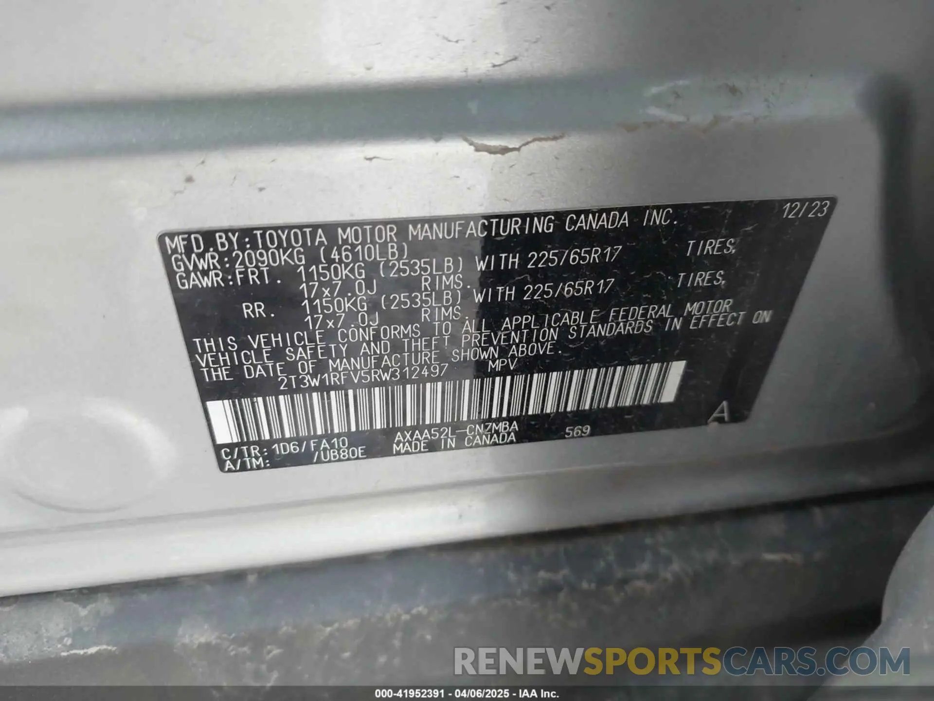 9 Photograph of a damaged car 2T3W1RFV5RW312497 TOYOTA RAV4 2024