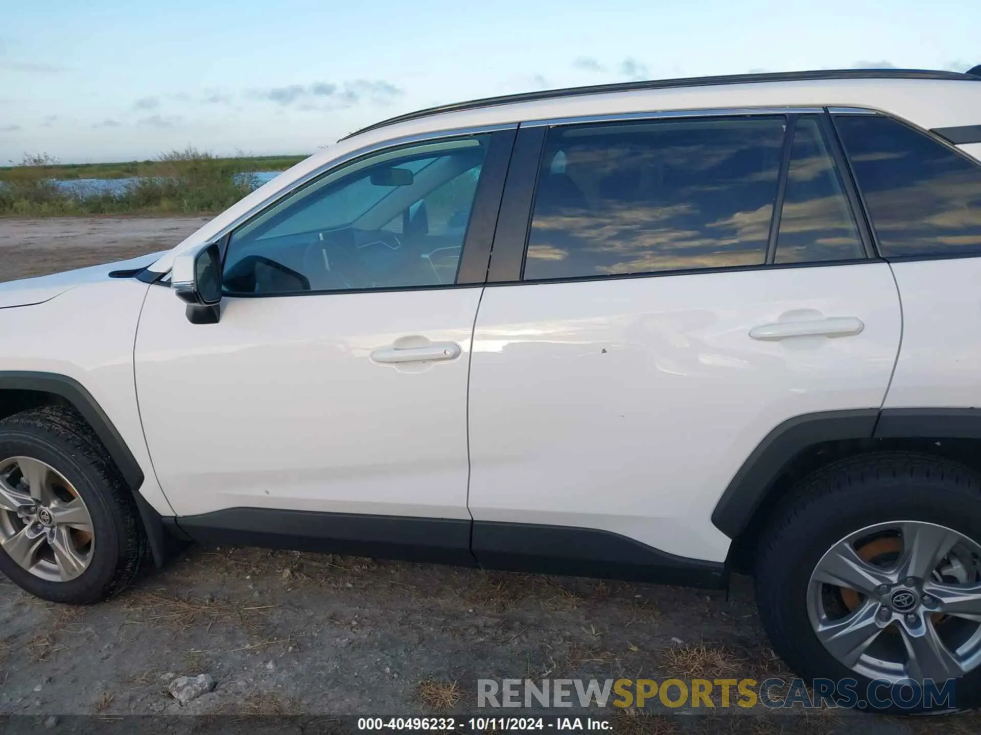 13 Photograph of a damaged car 2T3W1RFV5RW335276 TOYOTA RAV4 2024