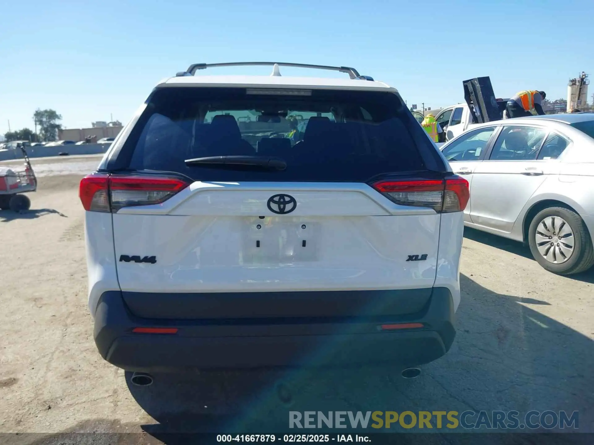 15 Photograph of a damaged car 2T3W1RFV5RW356760 TOYOTA RAV4 2024