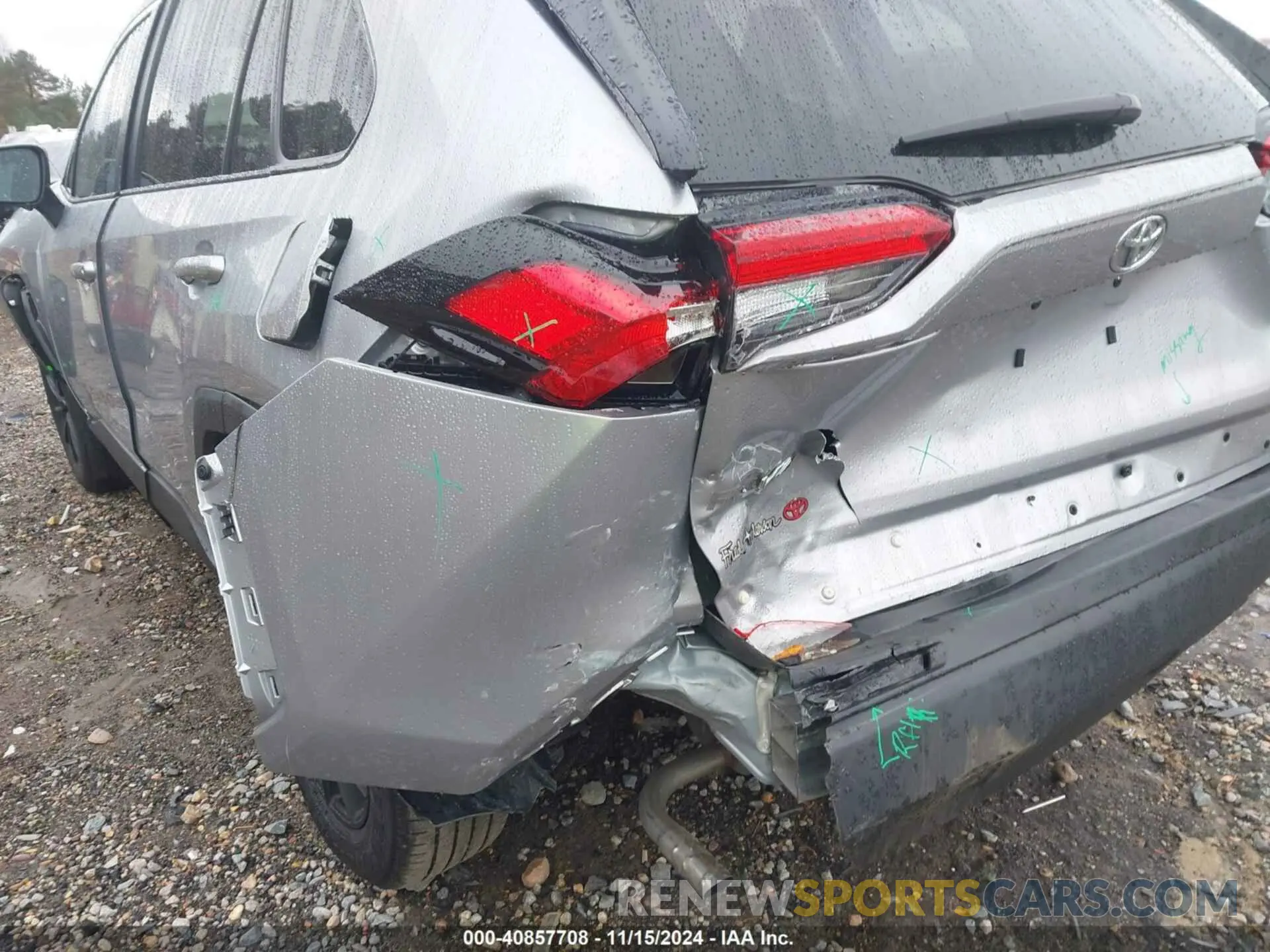 19 Photograph of a damaged car 2T3W1RFV6RC272383 TOYOTA RAV4 2024