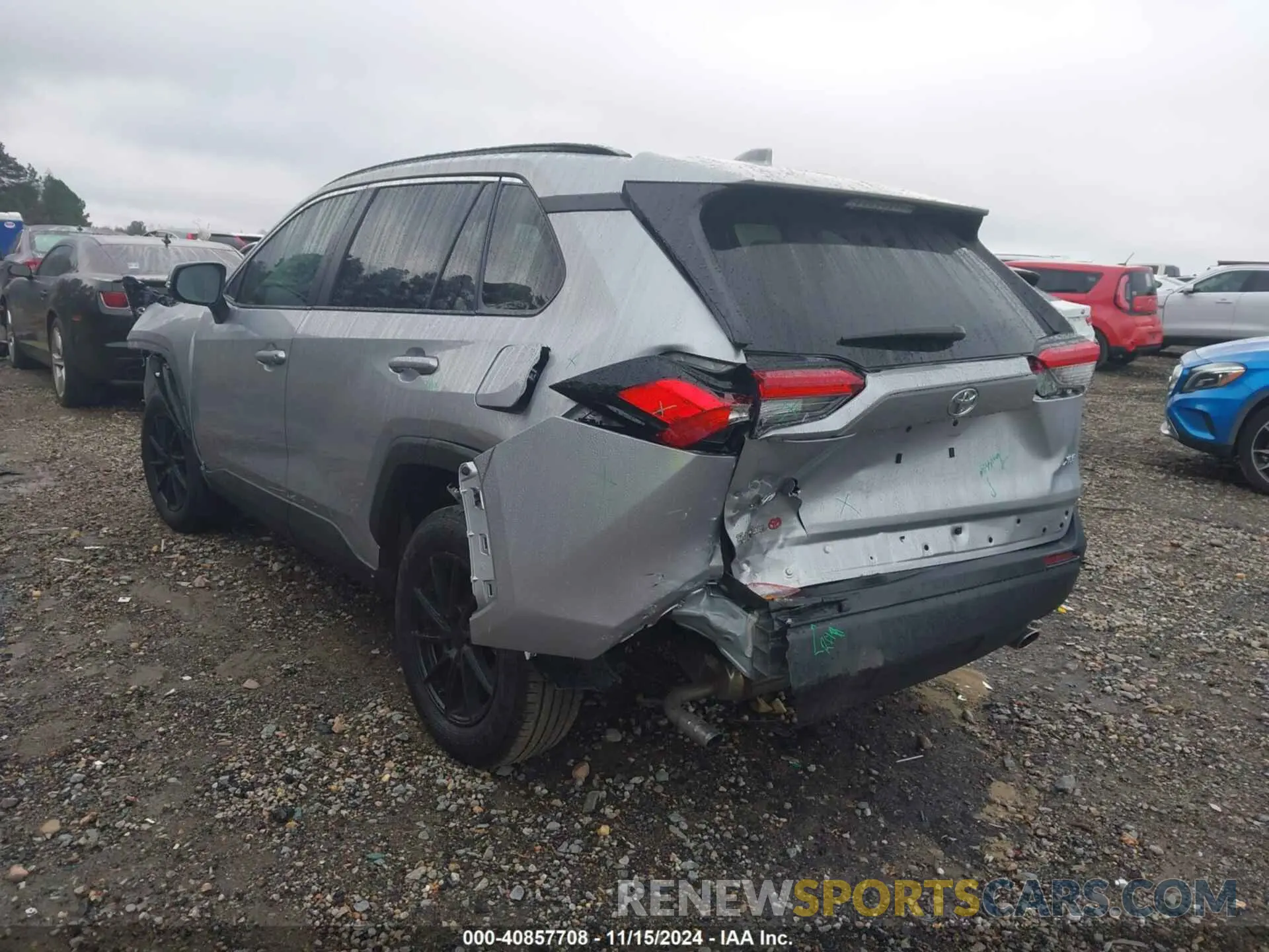 3 Photograph of a damaged car 2T3W1RFV6RC272383 TOYOTA RAV4 2024