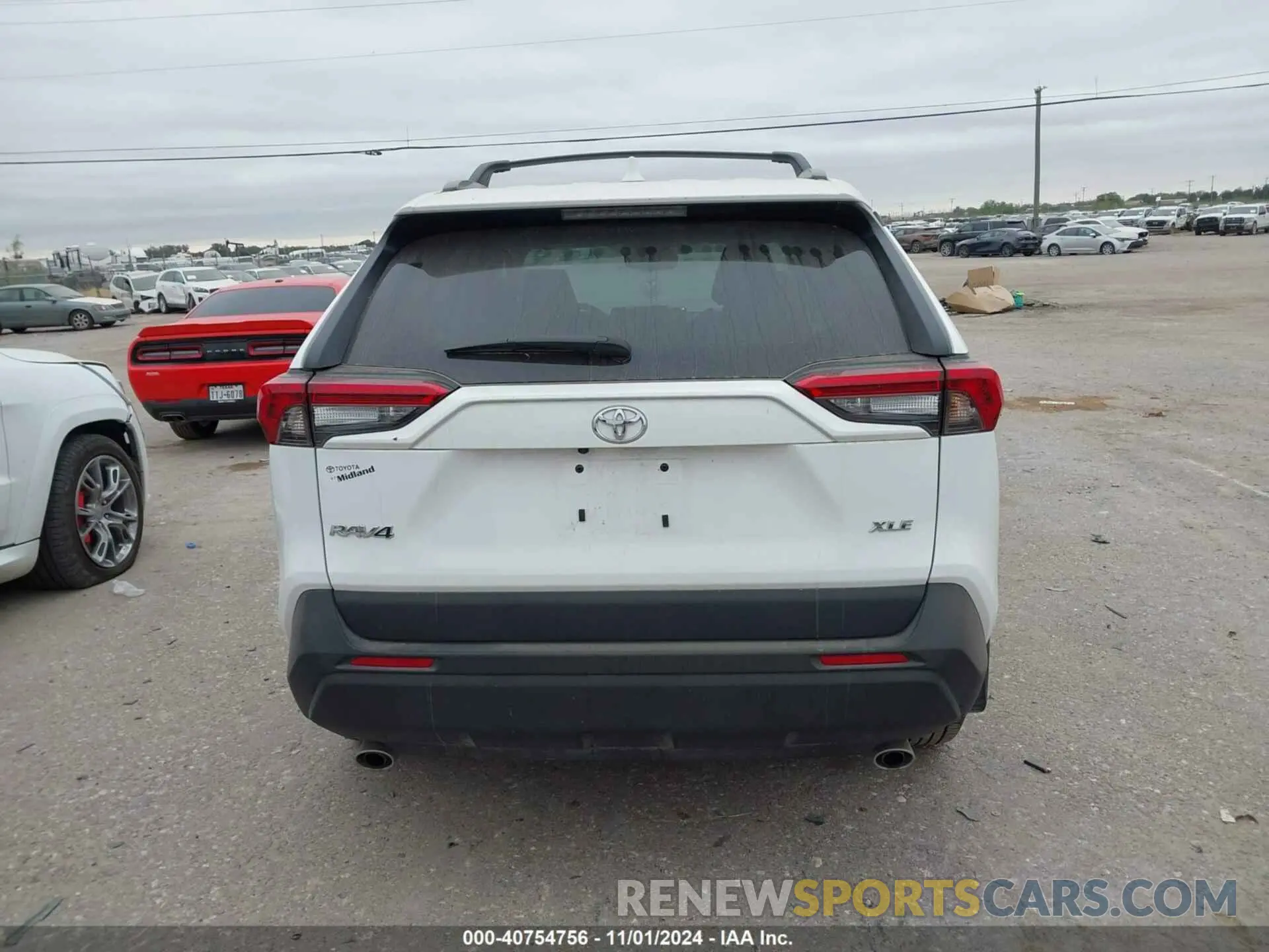 16 Photograph of a damaged car 2T3W1RFV6RC274781 TOYOTA RAV4 2024