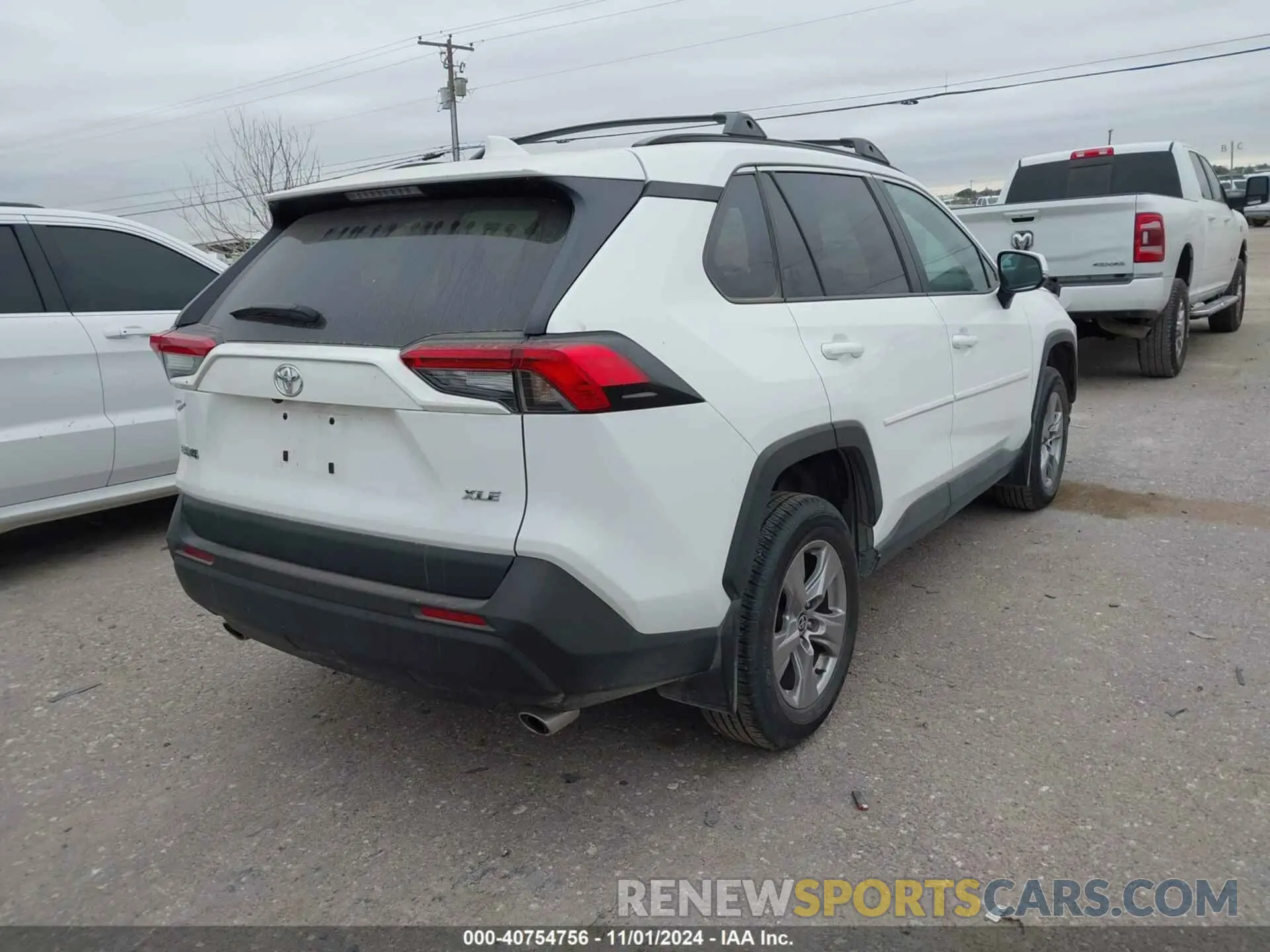 4 Photograph of a damaged car 2T3W1RFV6RC274781 TOYOTA RAV4 2024