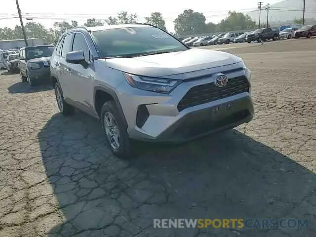14 Photograph of a damaged car 2T3W1RFV6RC286400 TOYOTA RAV4 2024