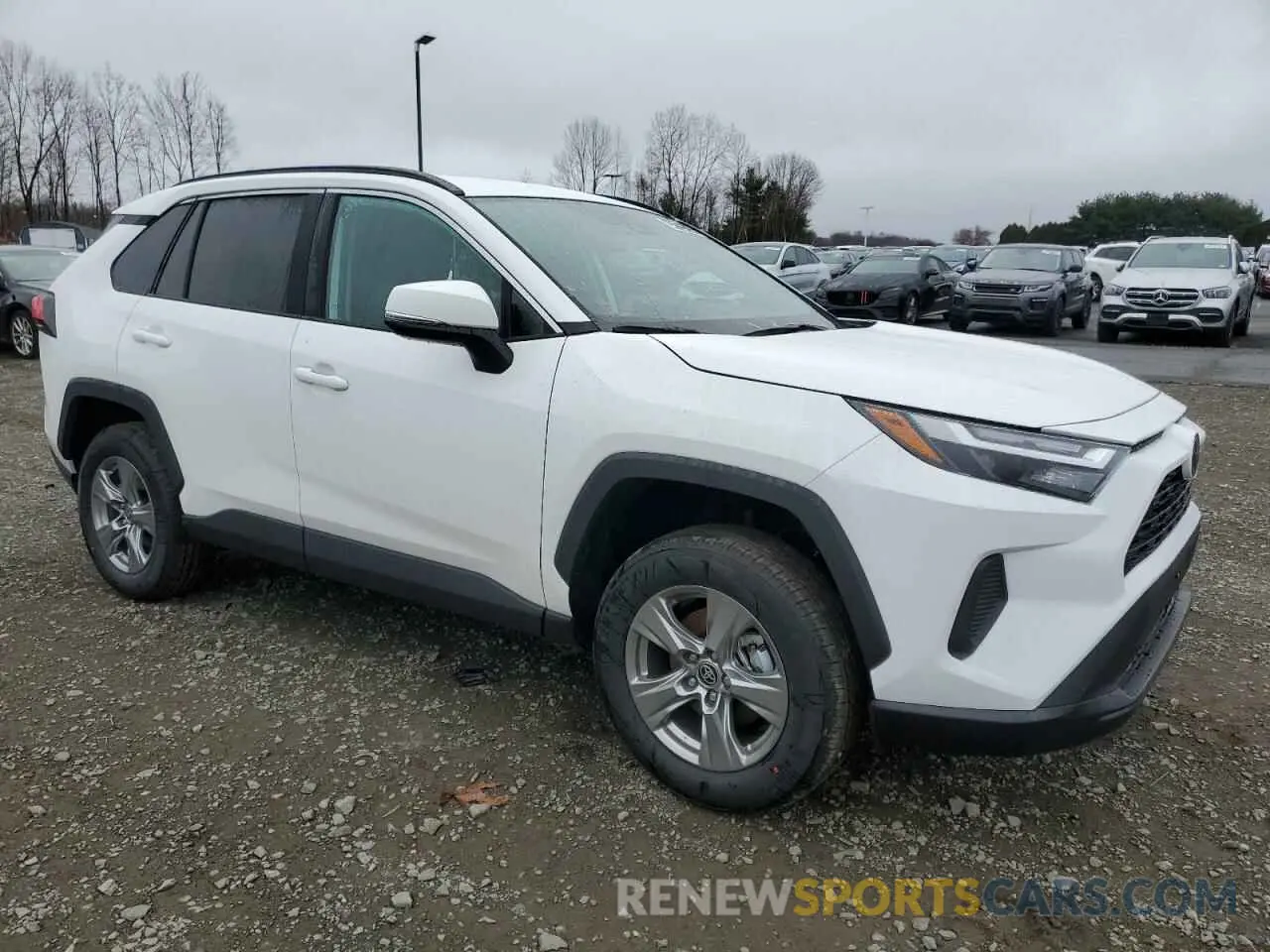 4 Photograph of a damaged car 2T3W1RFV6RW321032 TOYOTA RAV4 2024