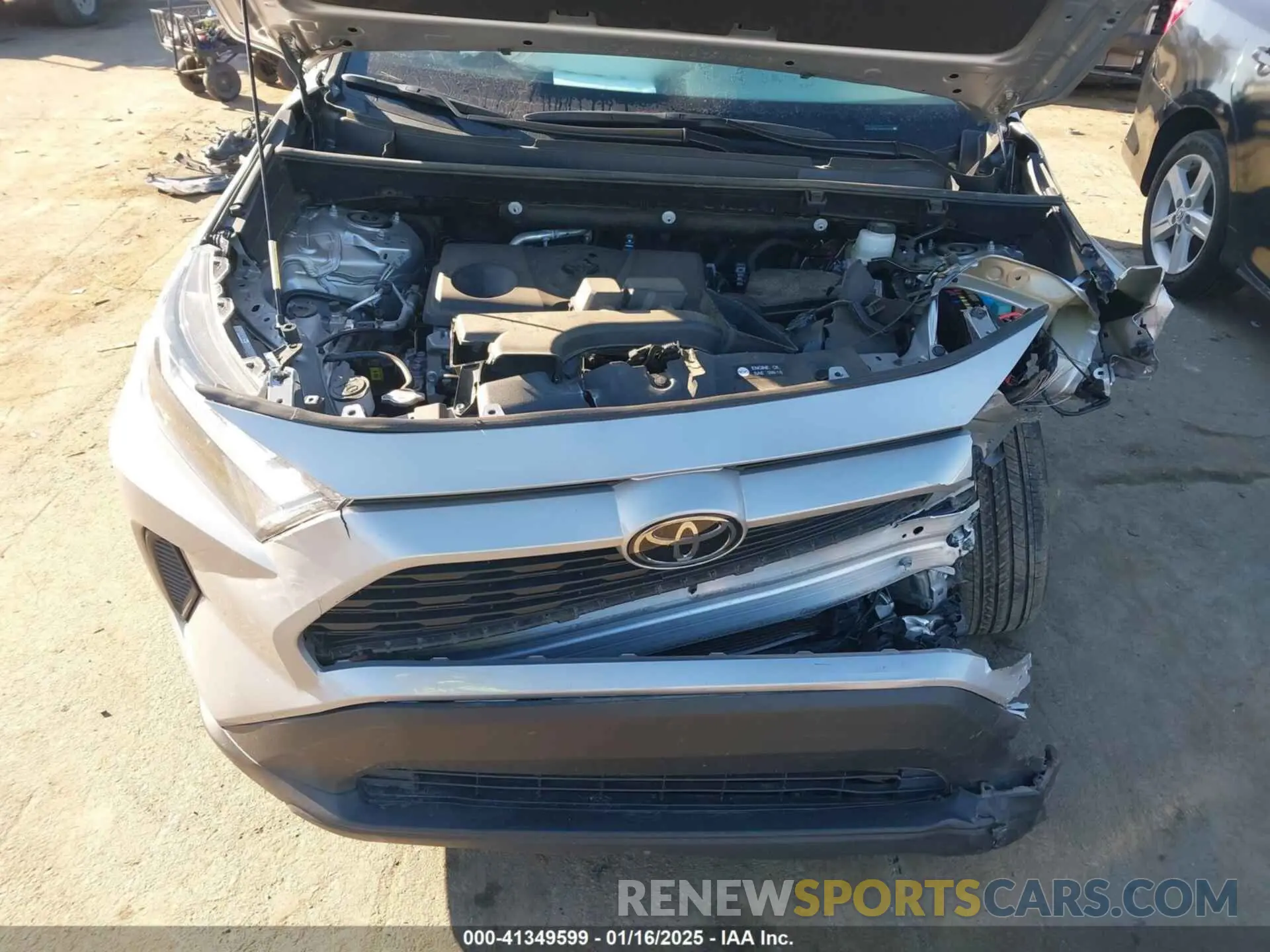 10 Photograph of a damaged car 2T3W1RFV6RW324870 TOYOTA RAV4 2024