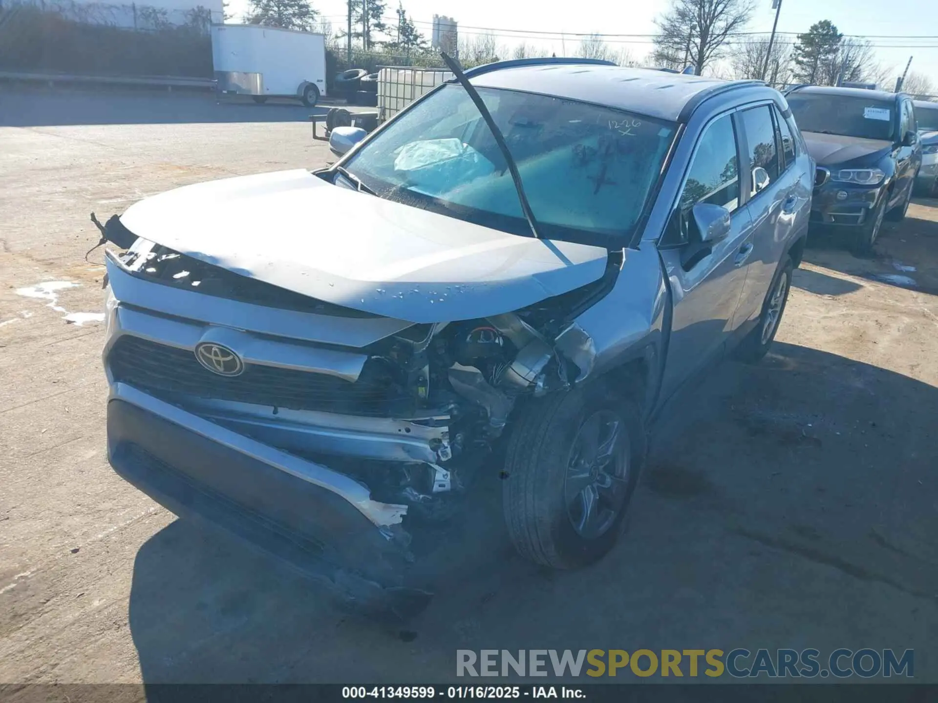 6 Photograph of a damaged car 2T3W1RFV6RW324870 TOYOTA RAV4 2024