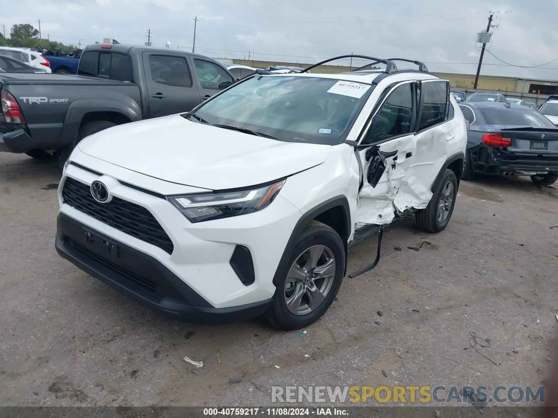 2 Photograph of a damaged car 2T3W1RFV7RC284414 TOYOTA RAV4 2024