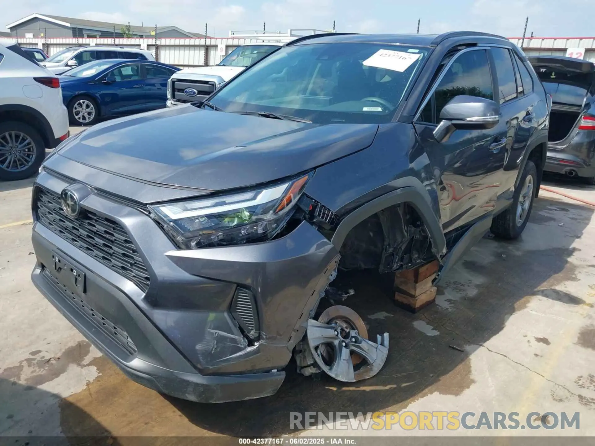 2 Photograph of a damaged car 2T3W1RFV7RC285160 TOYOTA RAV4 2024