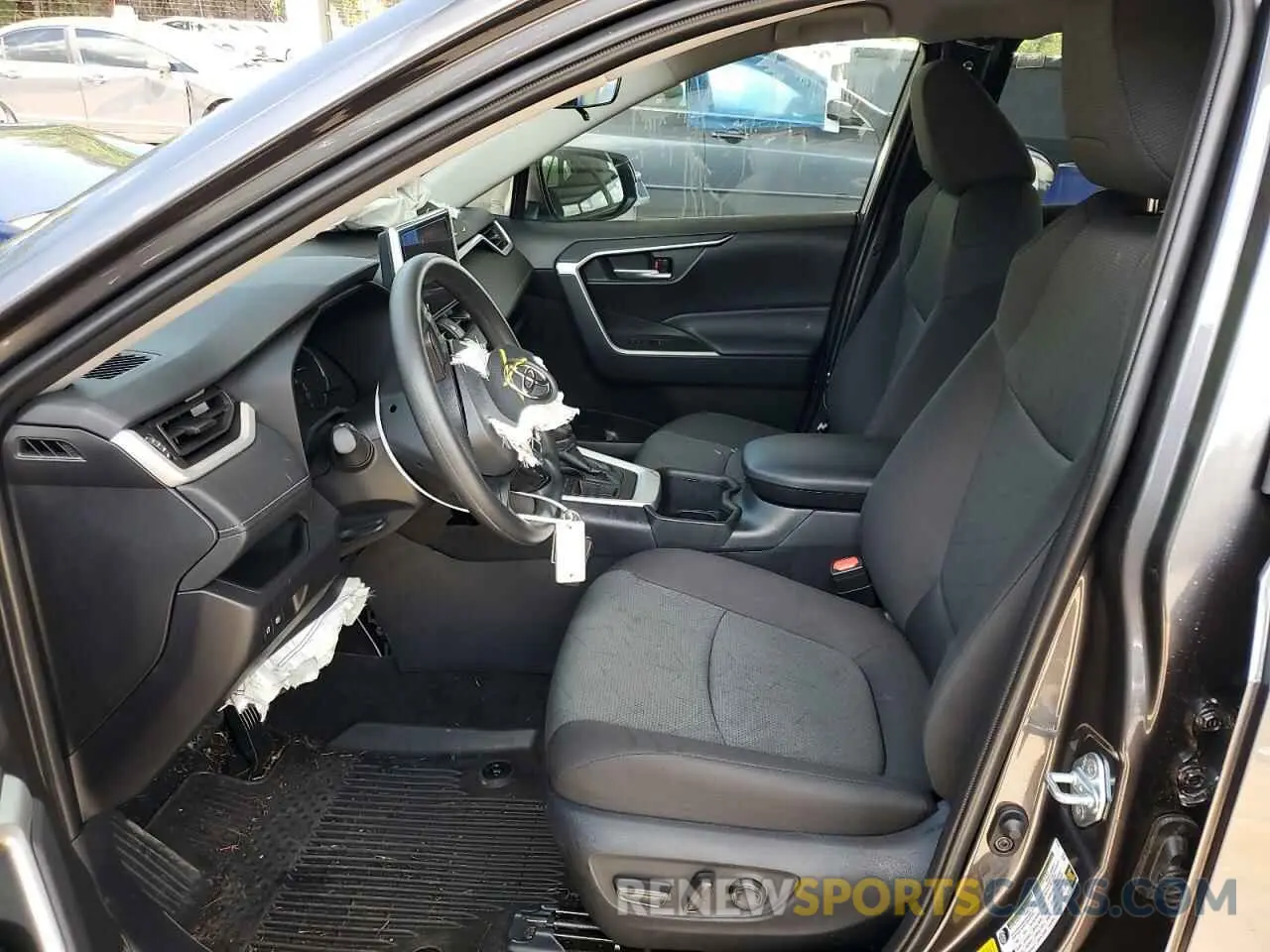 7 Photograph of a damaged car 2T3W1RFV7RC300580 TOYOTA RAV4 2024