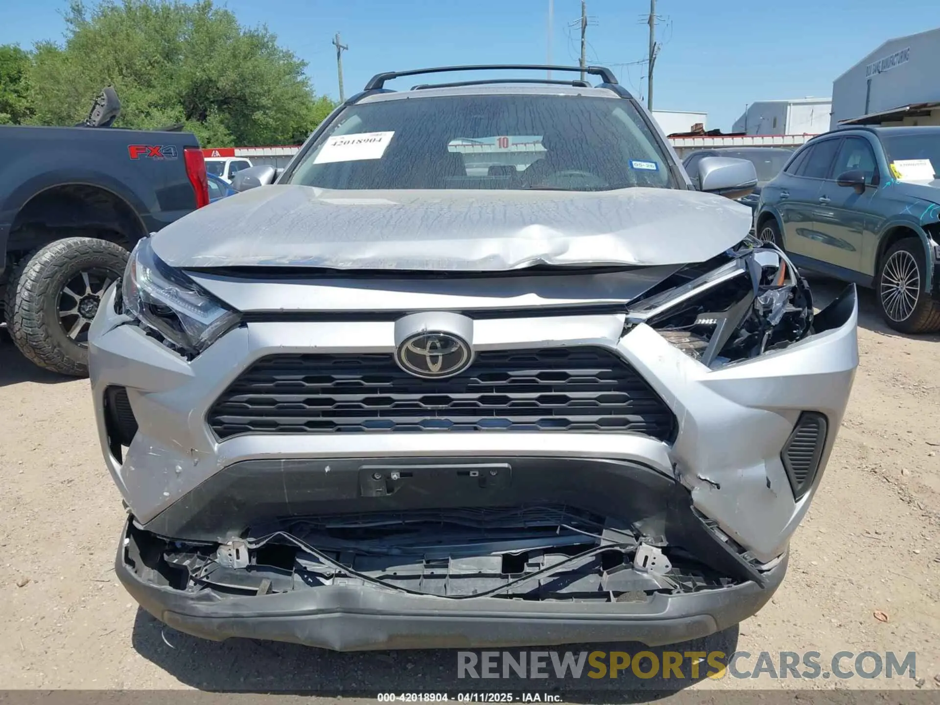 12 Photograph of a damaged car 2T3W1RFV7RW336140 TOYOTA RAV4 2024