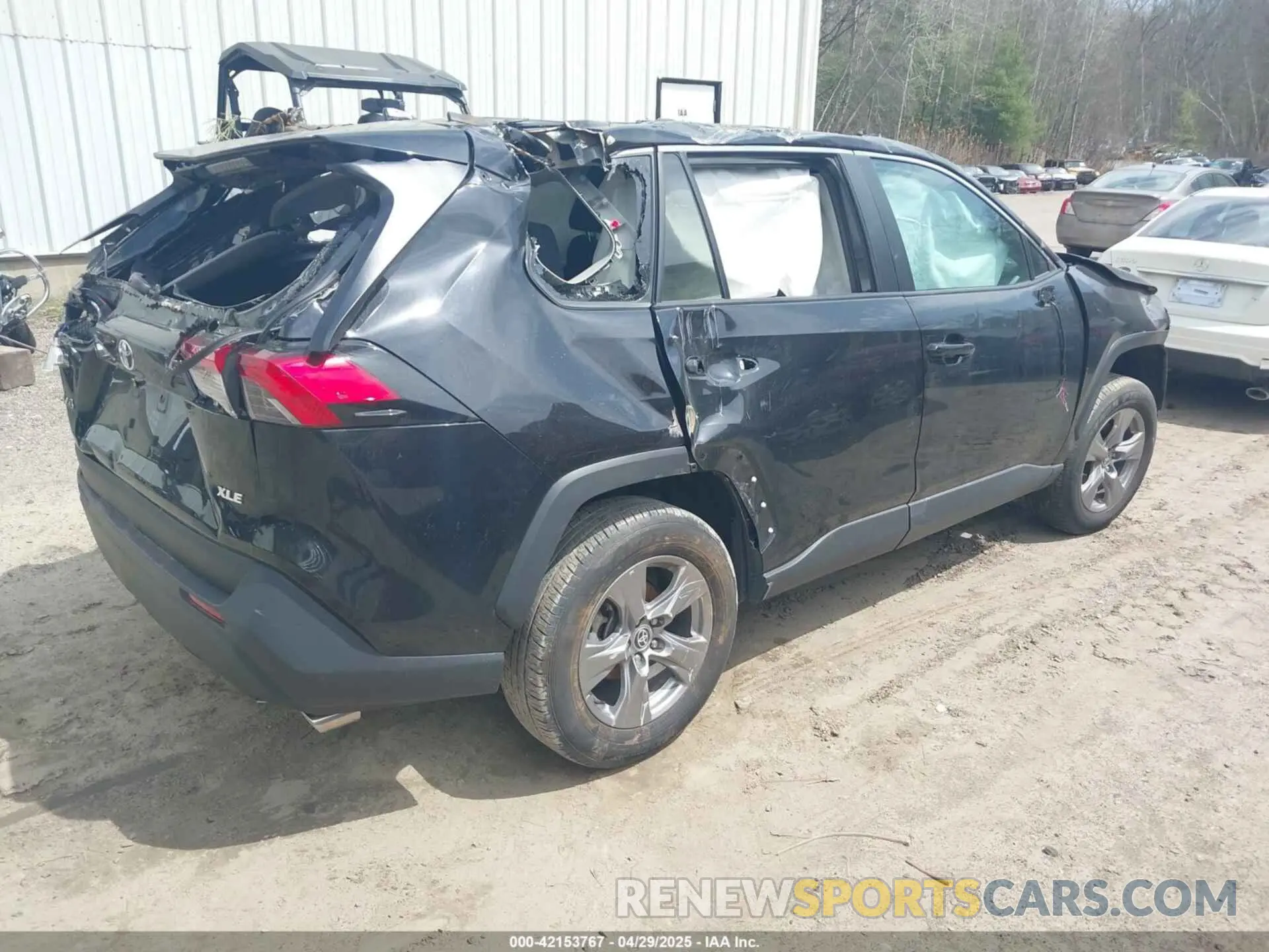 4 Photograph of a damaged car 2T3W1RFV8RC263524 TOYOTA RAV4 2024