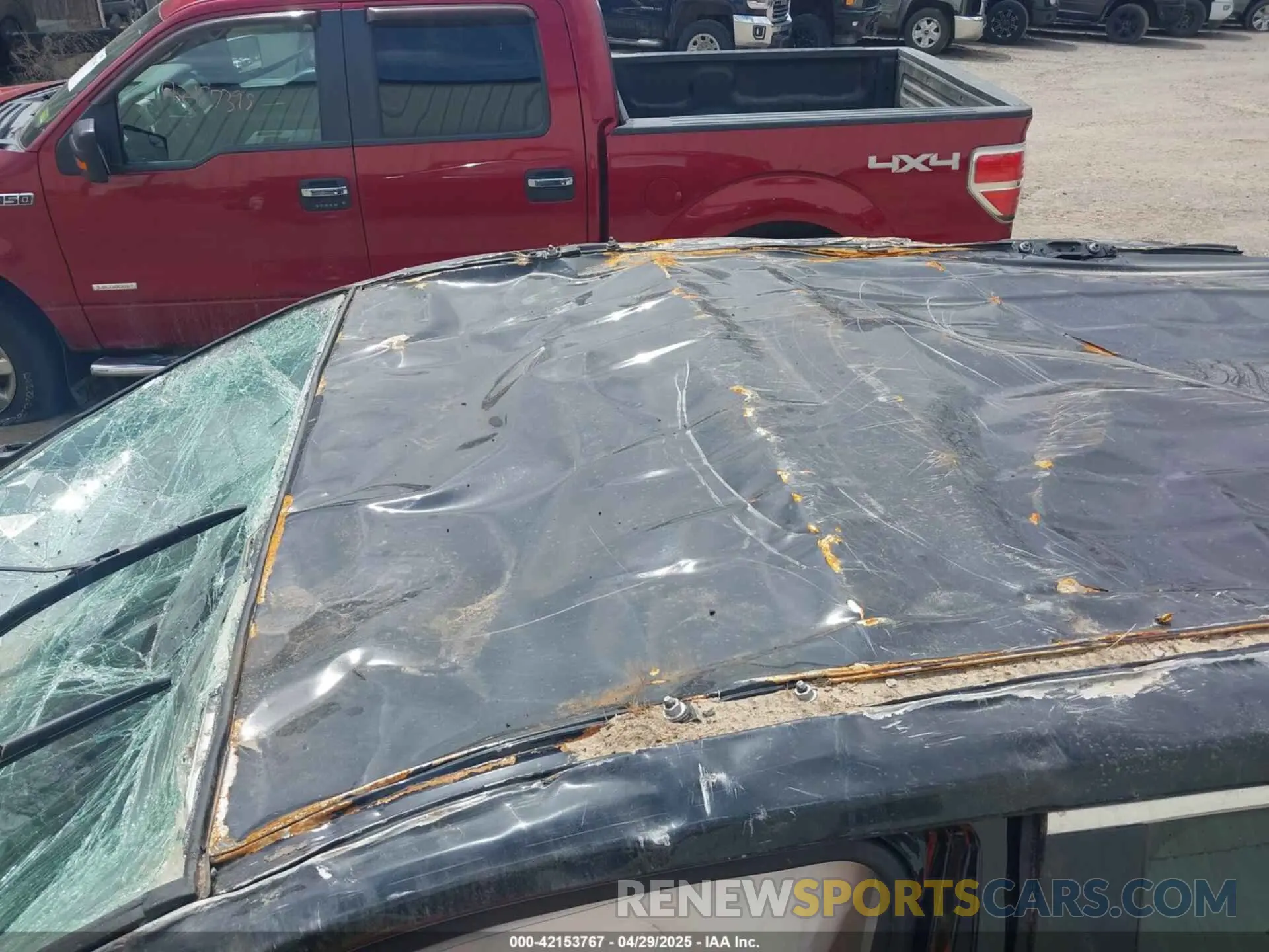 6 Photograph of a damaged car 2T3W1RFV8RC263524 TOYOTA RAV4 2024
