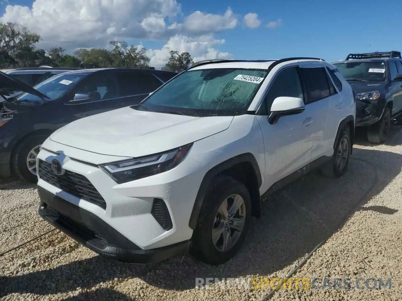 1 Photograph of a damaged car 2T3W1RFV8RC277889 TOYOTA RAV4 2024
