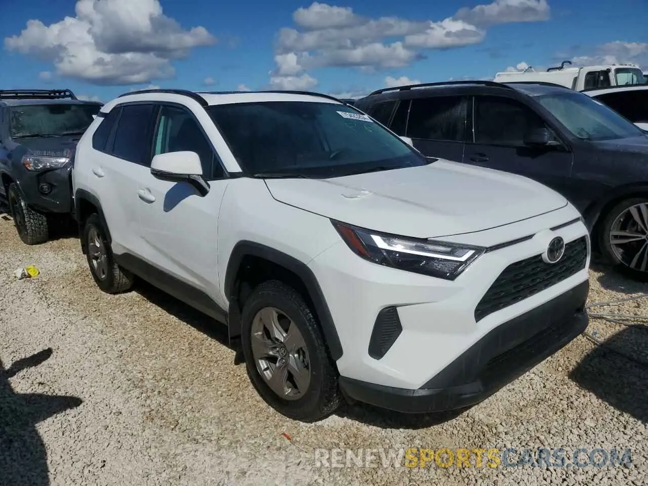 4 Photograph of a damaged car 2T3W1RFV8RC277889 TOYOTA RAV4 2024
