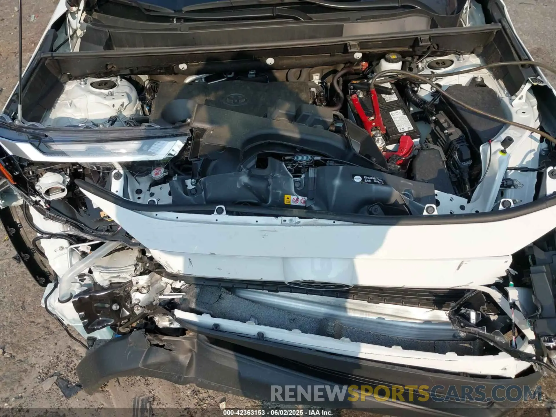 10 Photograph of a damaged car 2T3W1RFV8RC283739 TOYOTA RAV4 2024