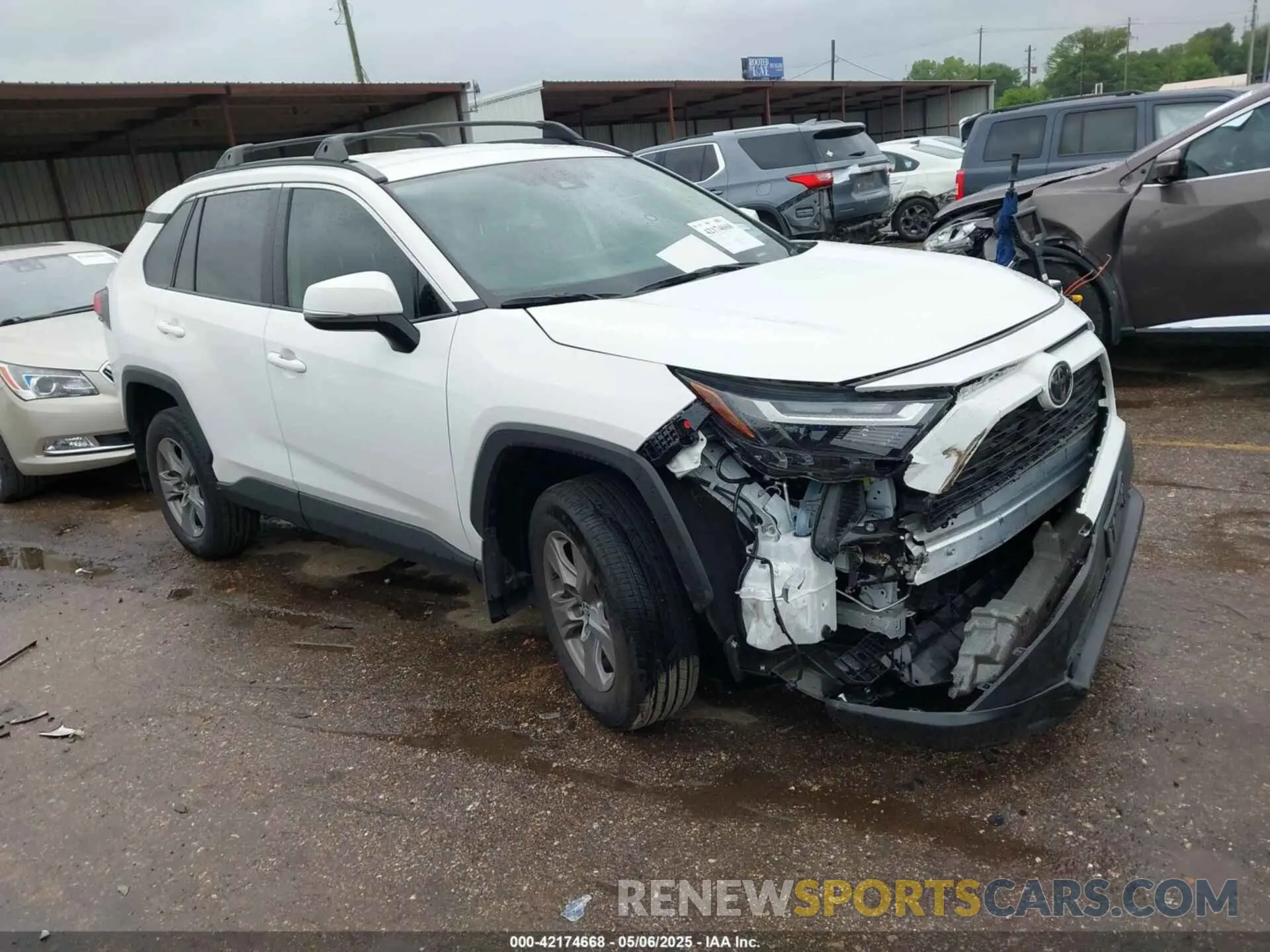 1 Photograph of a damaged car 2T3W1RFV8RW301106 TOYOTA RAV4 2024