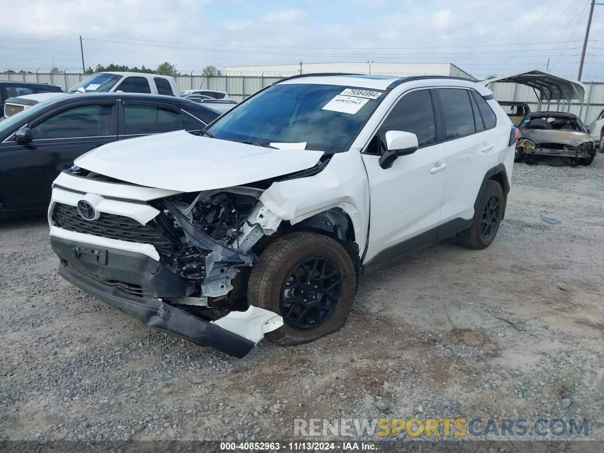 2 Photograph of a damaged car 2T3W1RFV8RW340682 TOYOTA RAV4 2024