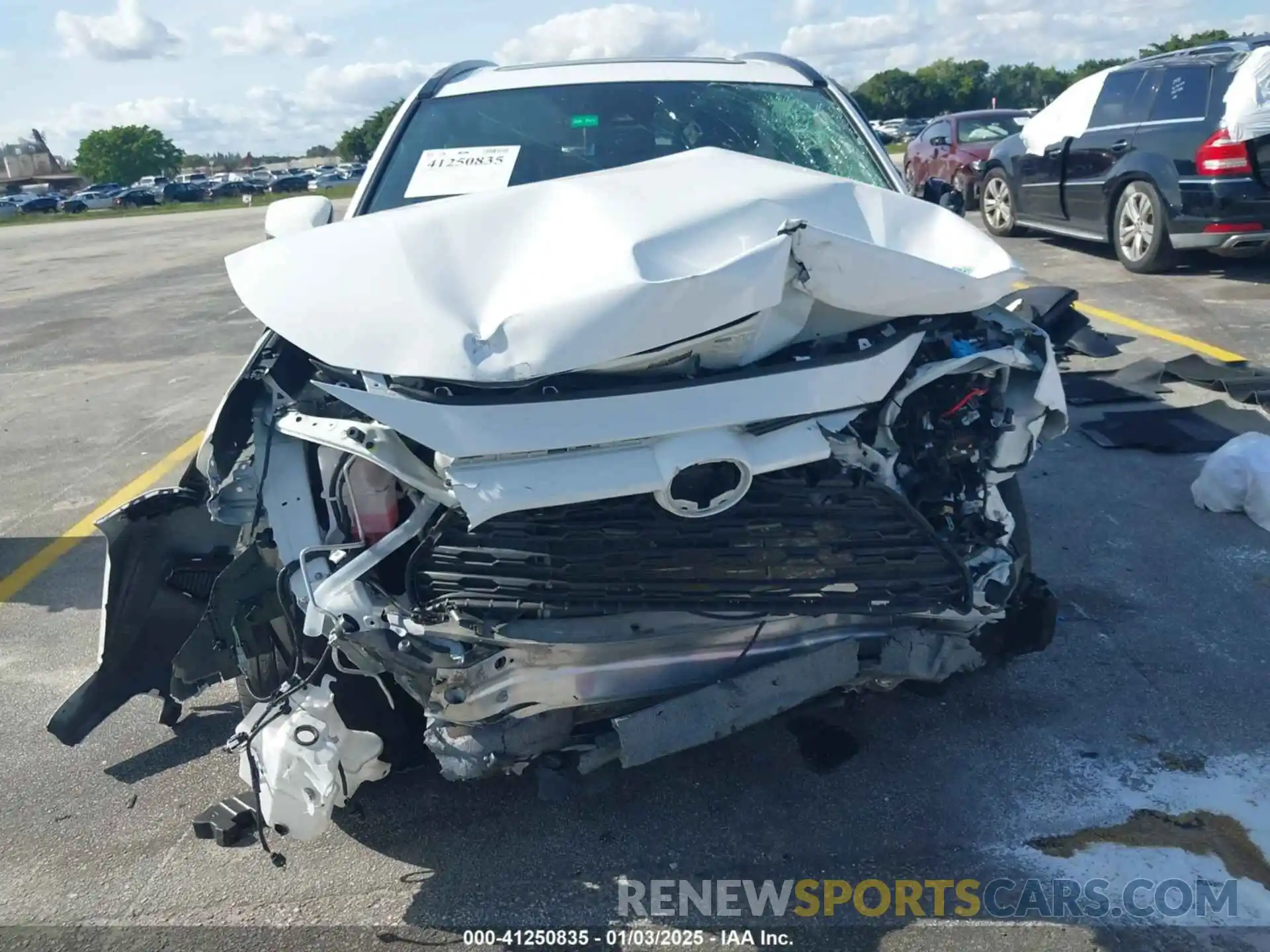 6 Photograph of a damaged car 2T3W1RFVXRC267820 TOYOTA RAV4 2024