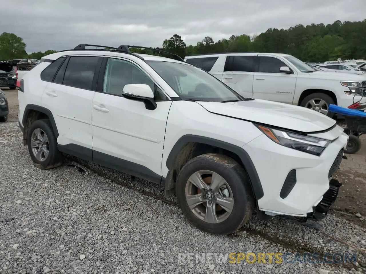 4 Photograph of a damaged car 2T3W1RFVXRC298050 TOYOTA RAV4 2024