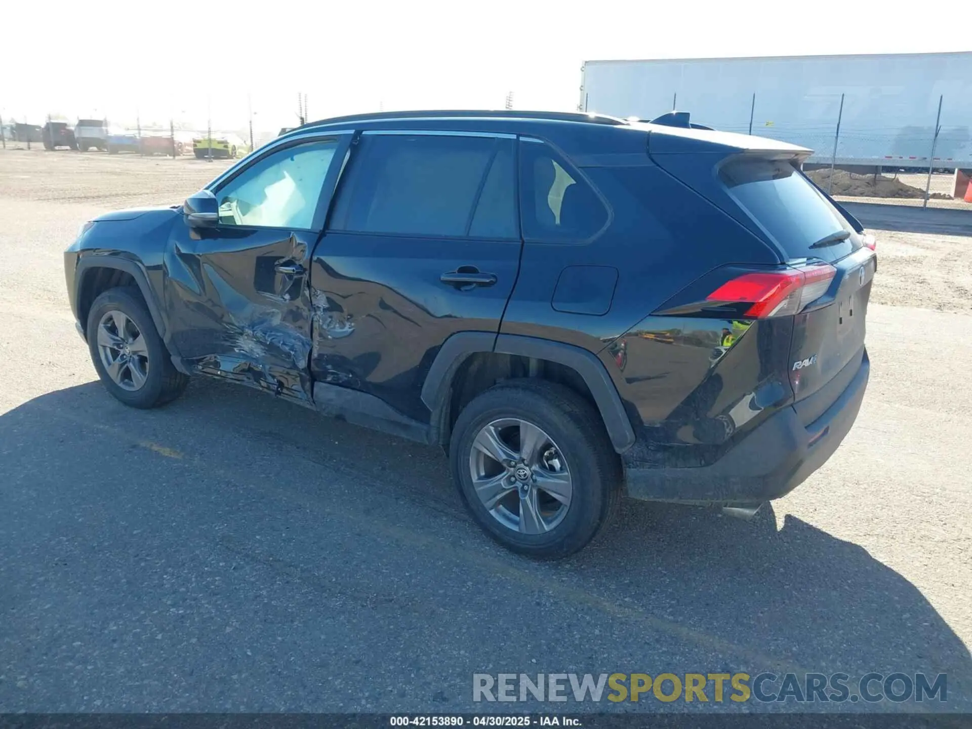 3 Photograph of a damaged car 2T3W1RFVXRW320272 TOYOTA RAV4 2024