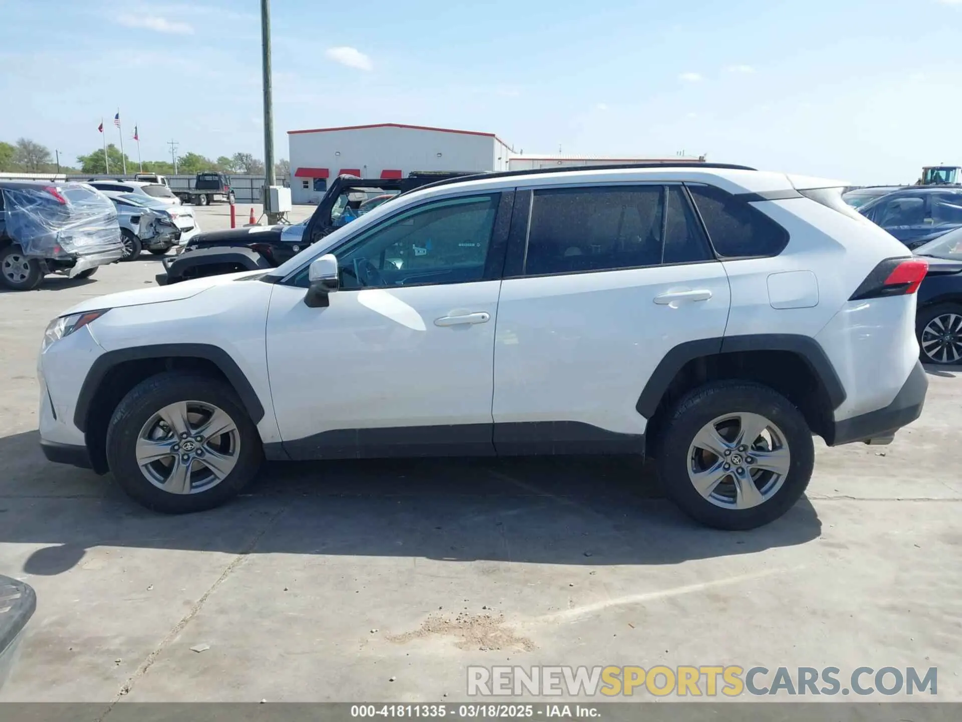 15 Photograph of a damaged car 2T3W1RFVXRW325990 TOYOTA RAV4 2024