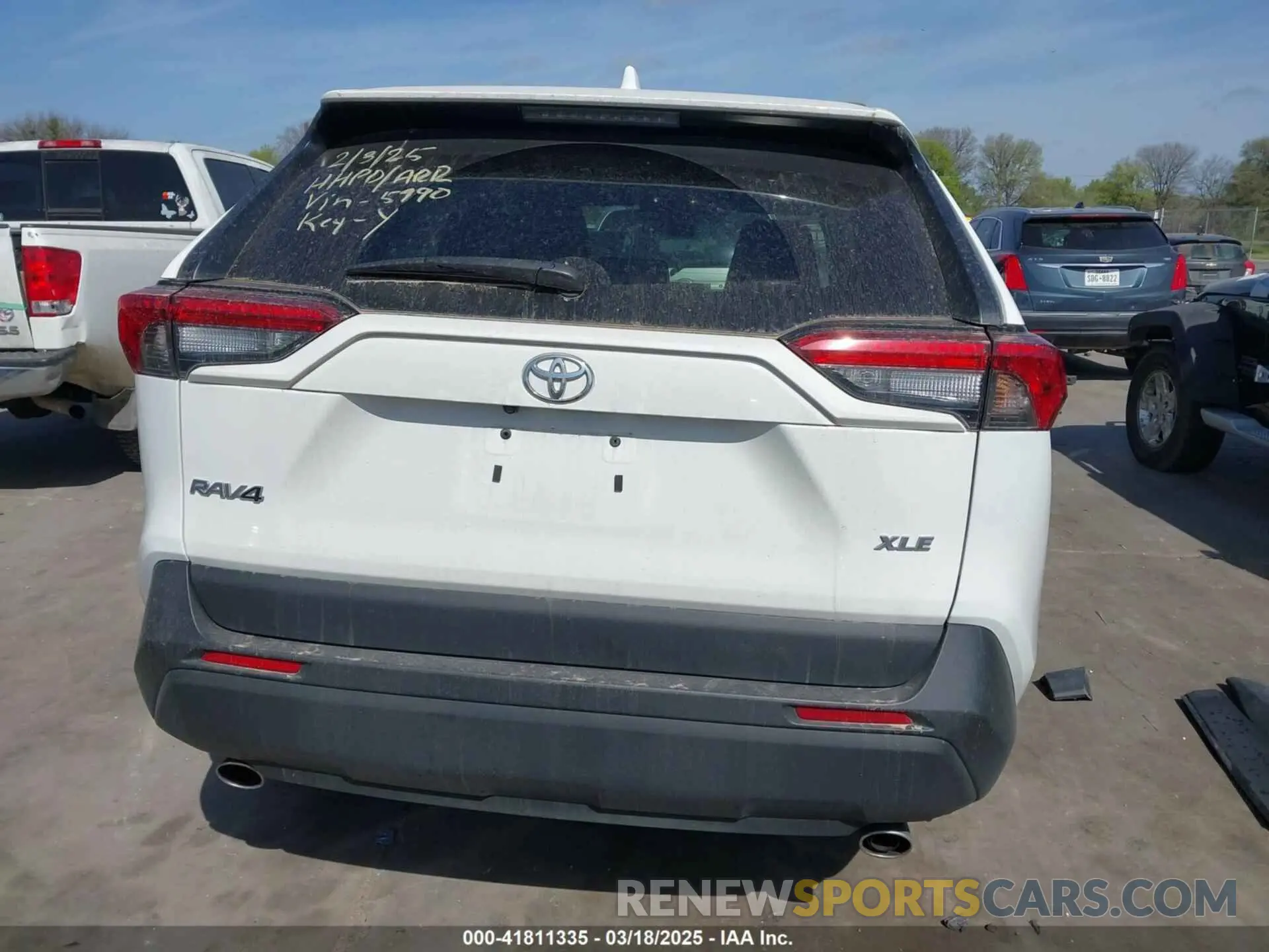 17 Photograph of a damaged car 2T3W1RFVXRW325990 TOYOTA RAV4 2024