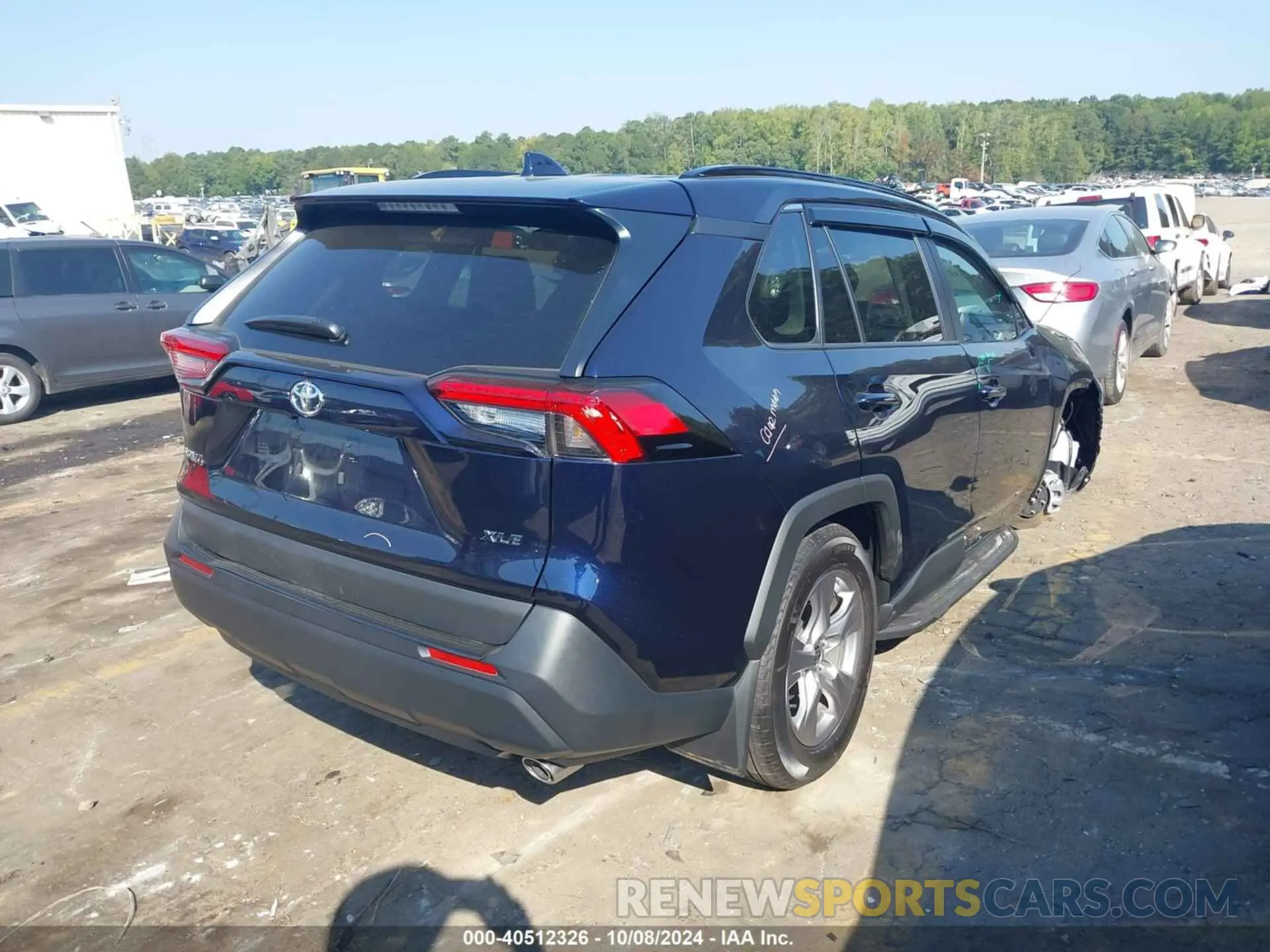 4 Photograph of a damaged car 2T3W1RFVXRW327271 TOYOTA RAV4 2024