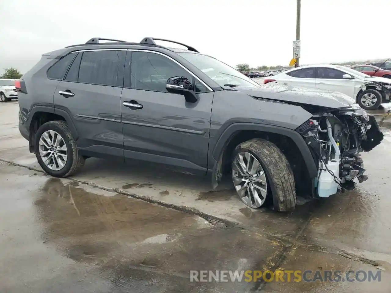 4 Photograph of a damaged car 2T3Y1RFV1RW338099 TOYOTA RAV4 2024